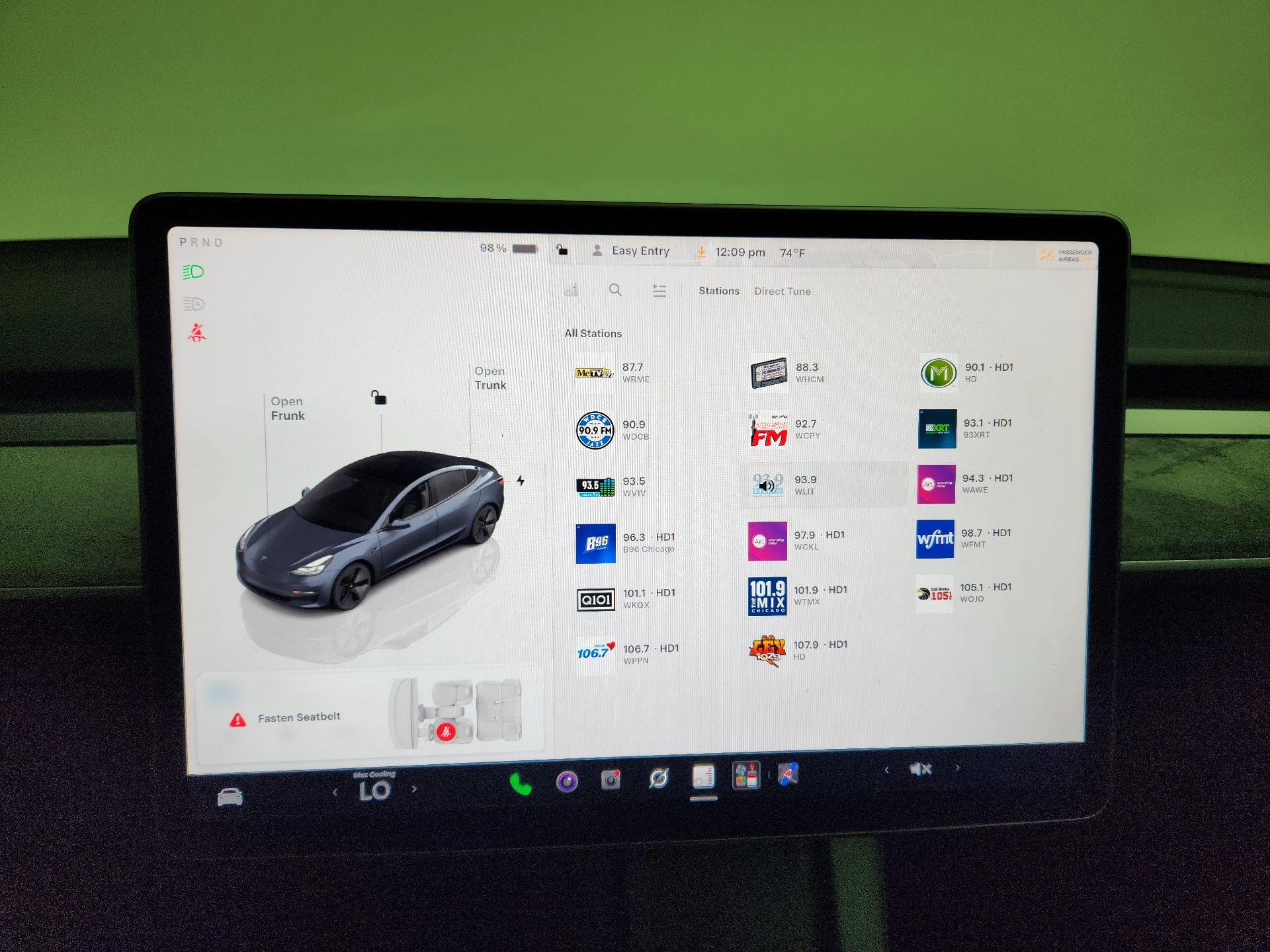 Thumbnail: 2023 Tesla Model 3 - 15