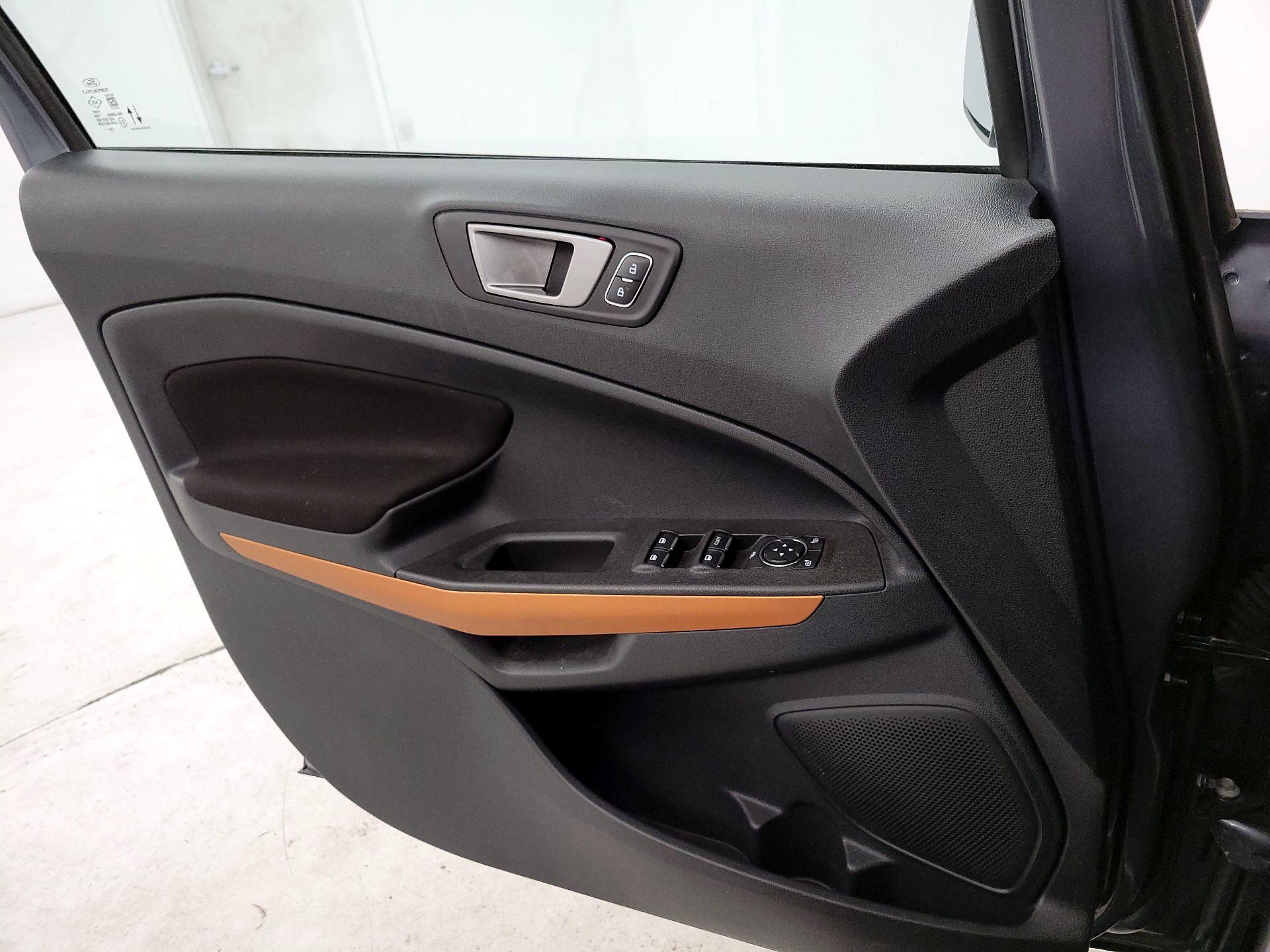 Thumbnail: 2021 Ford EcoSport - 12