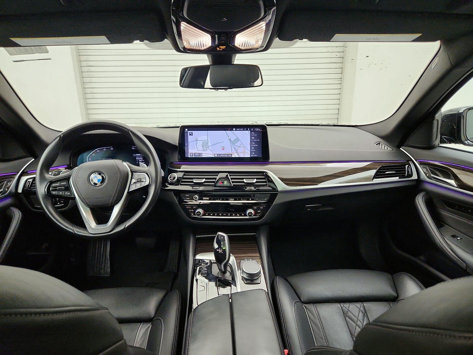 Thumbnail: 2021 BMW 5 Series - 9