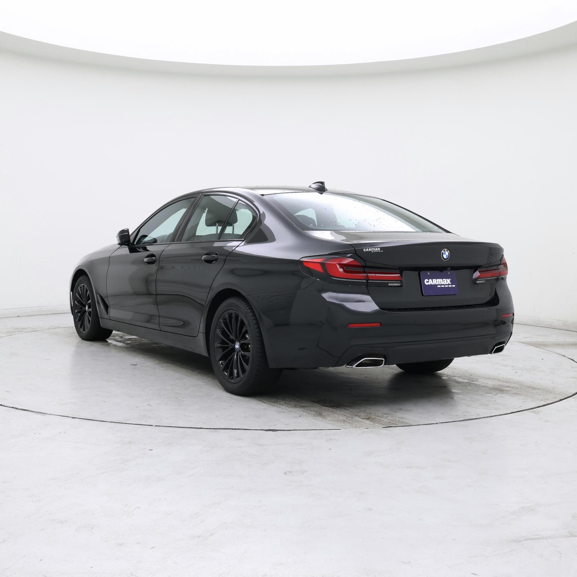 Thumbnail: 2021 BMW 5 Series - 2