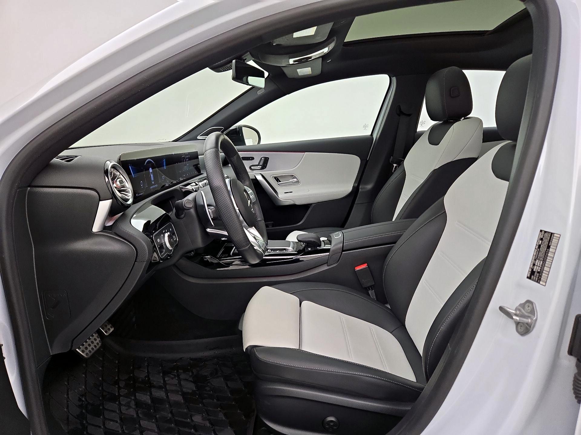 Thumbnail: 2021 Mercedes-Benz A-Class - 11