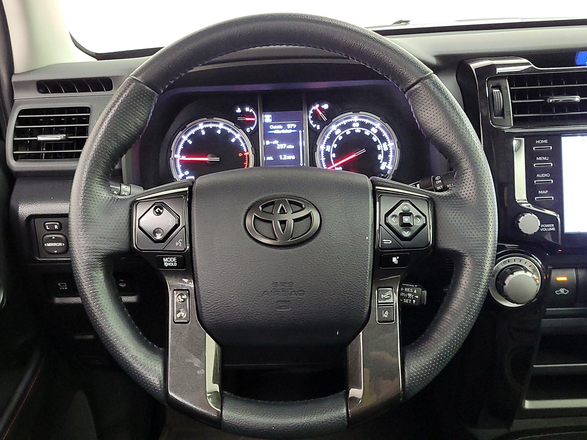 Thumbnail: 2024 Toyota 4Runner - 10