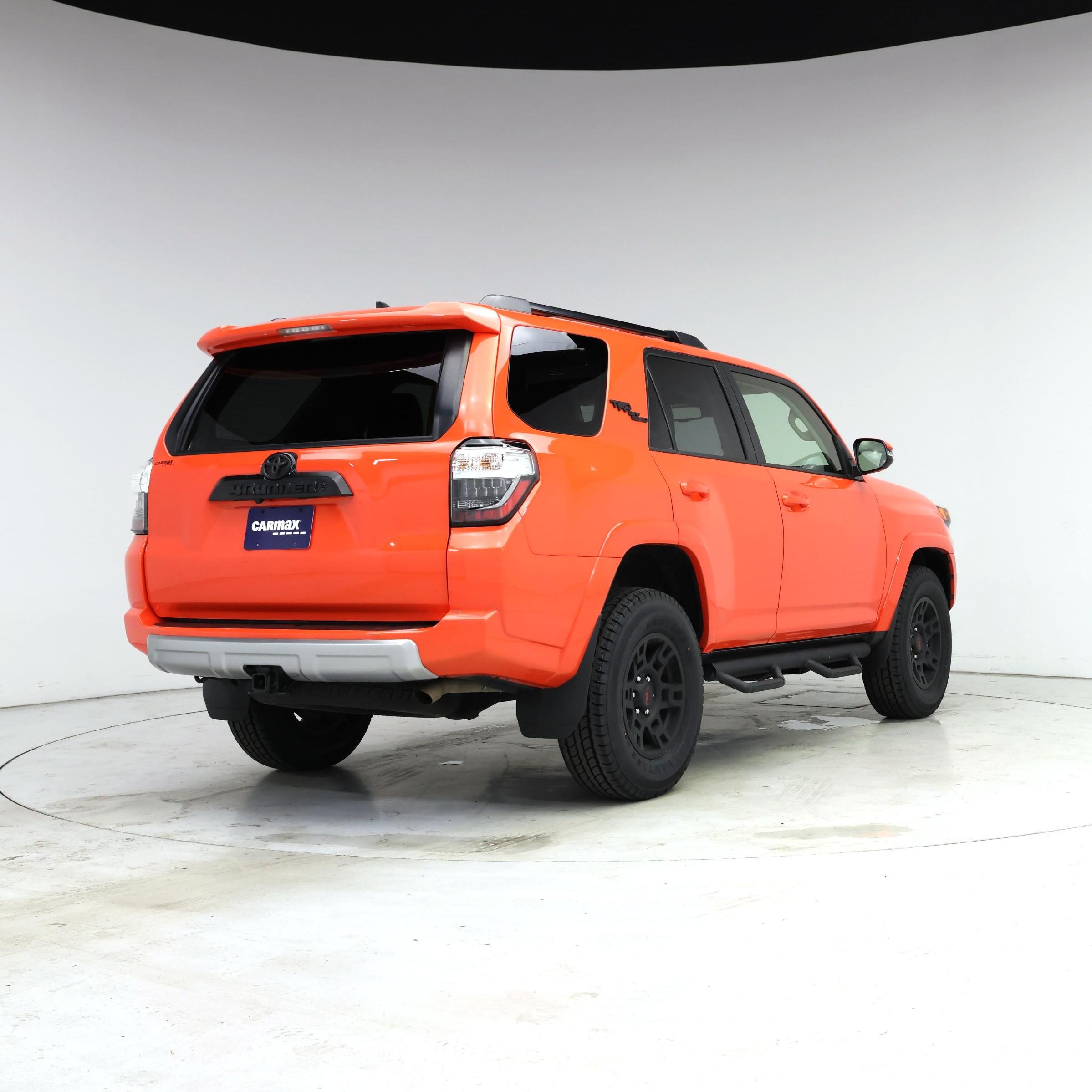 Thumbnail: 2024 Toyota 4Runner - 8