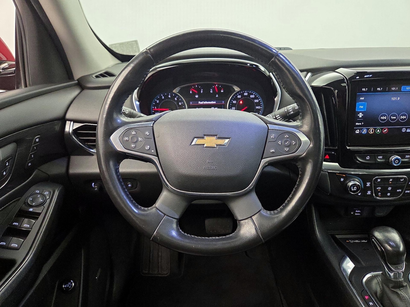2021 Chevrolet Traverse High Country - Photo 11