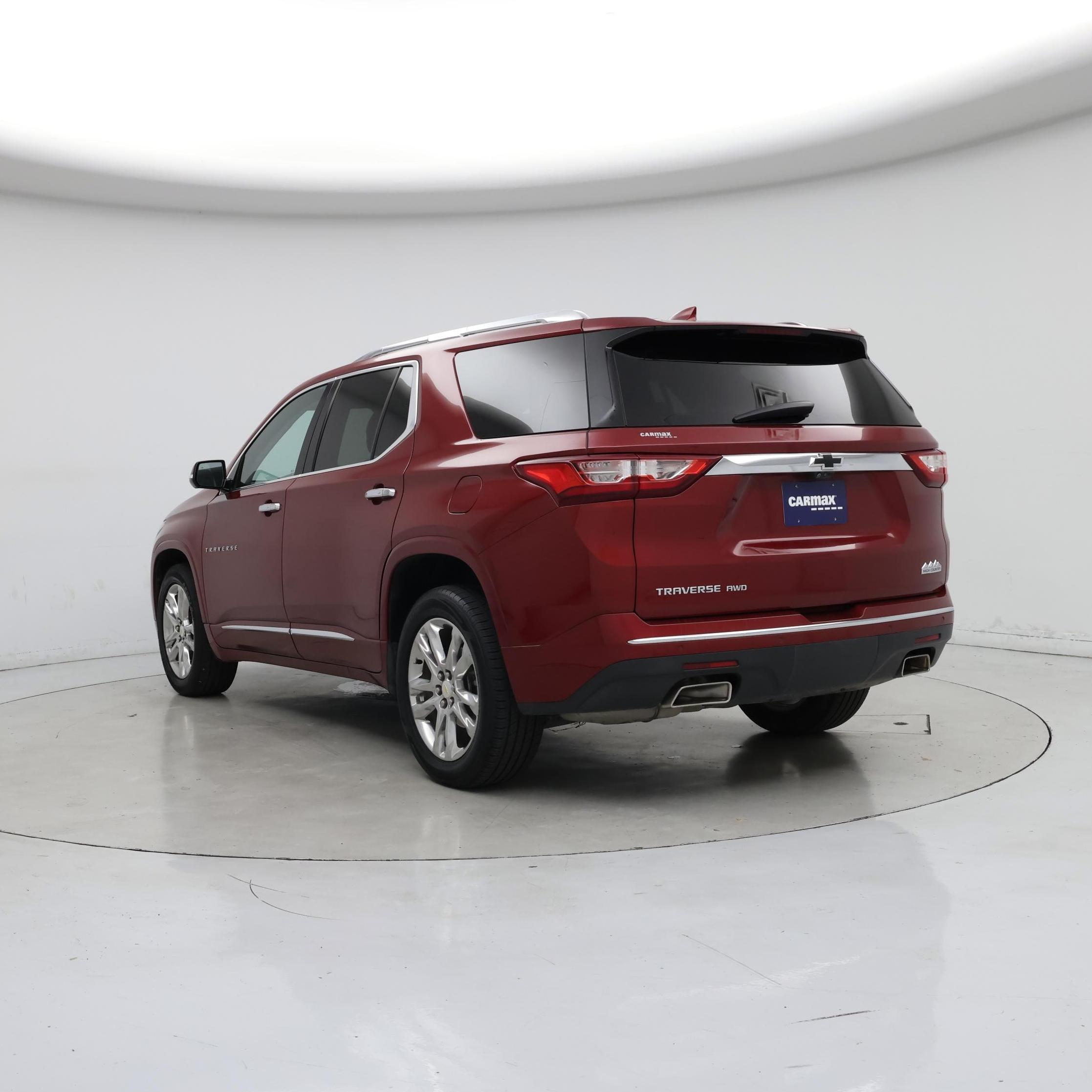 Thumbnail: 2021 Chevrolet Traverse - 2