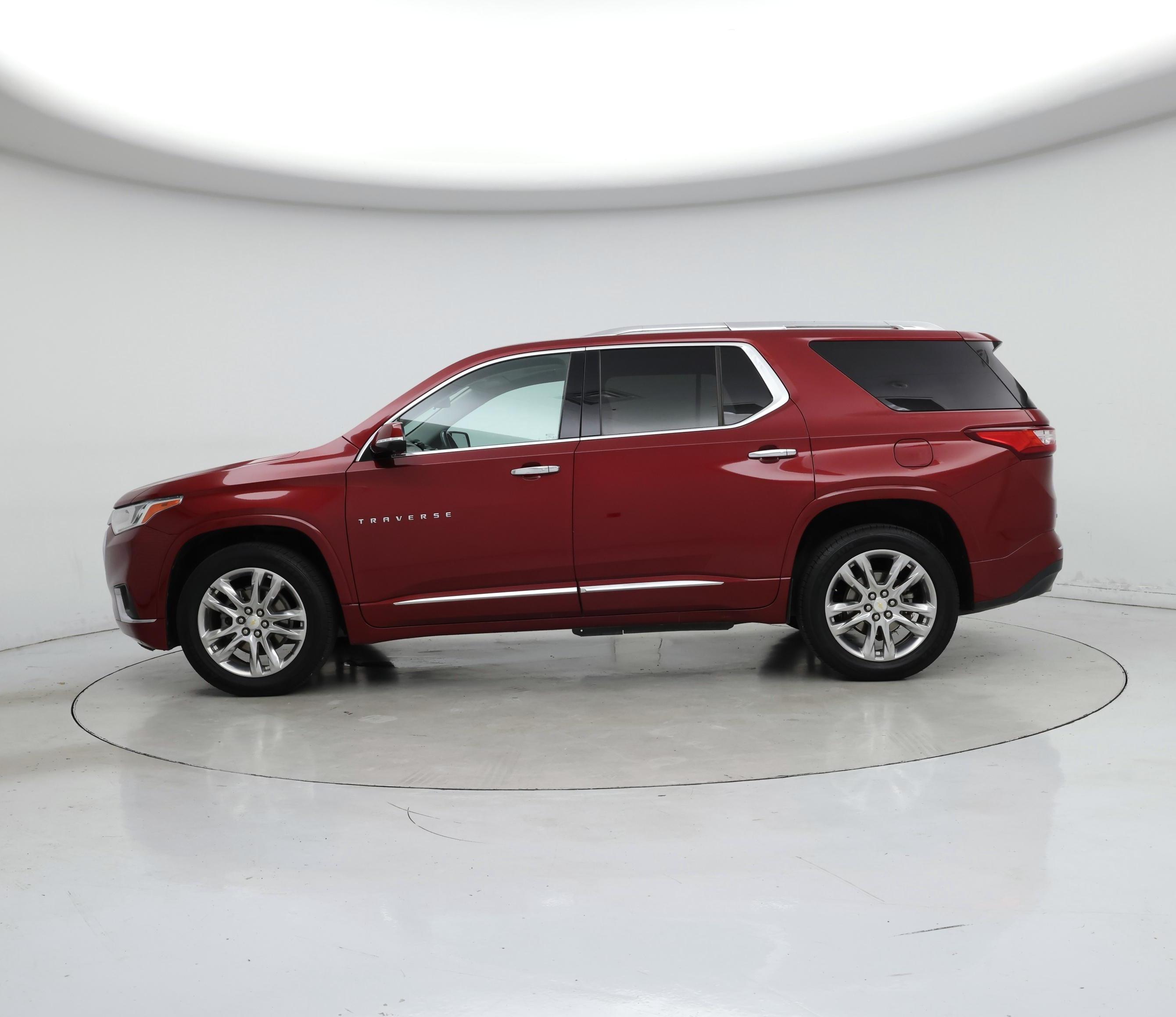 Thumbnail: 2021 Chevrolet Traverse - 3