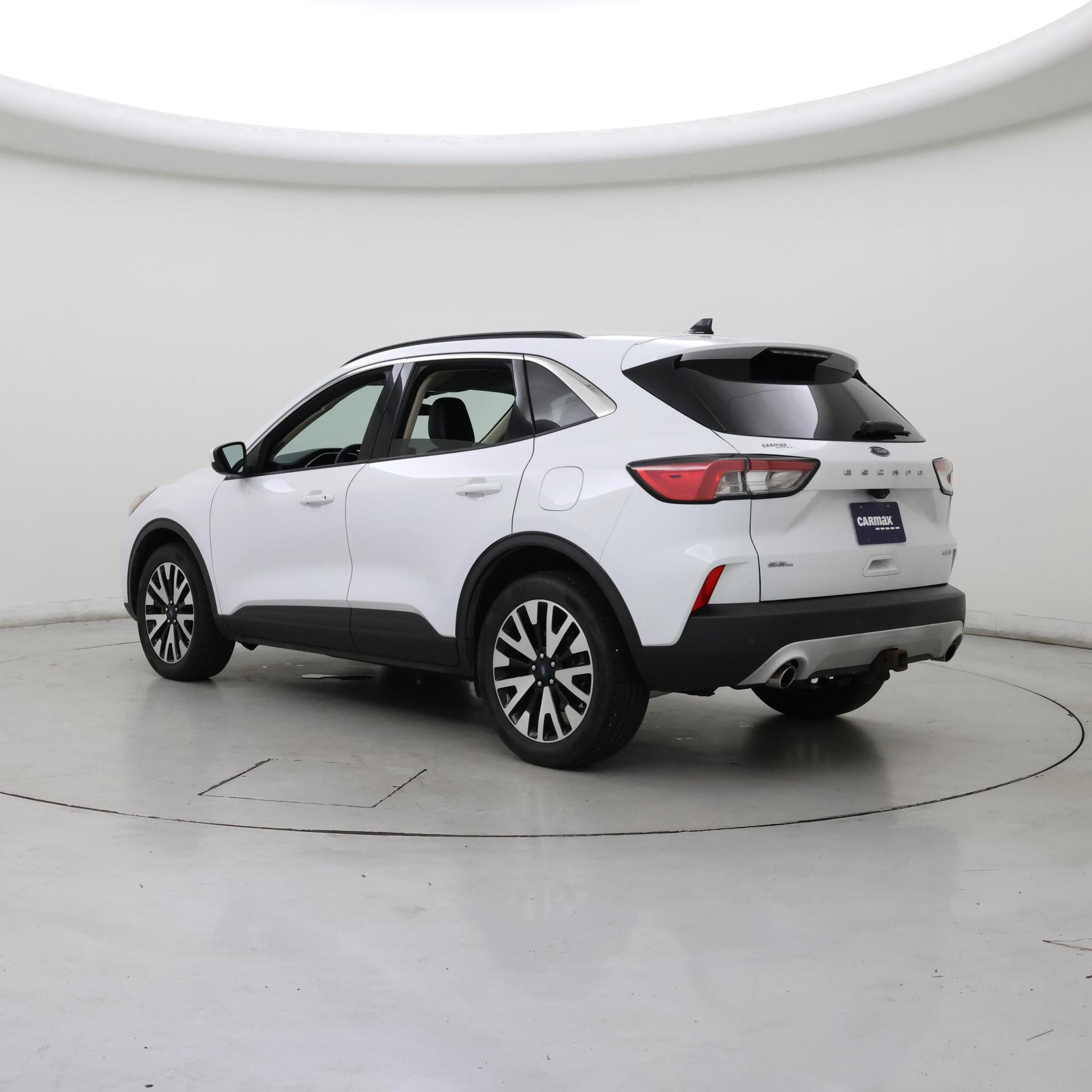 Thumbnail: 2020 Ford Escape - 2