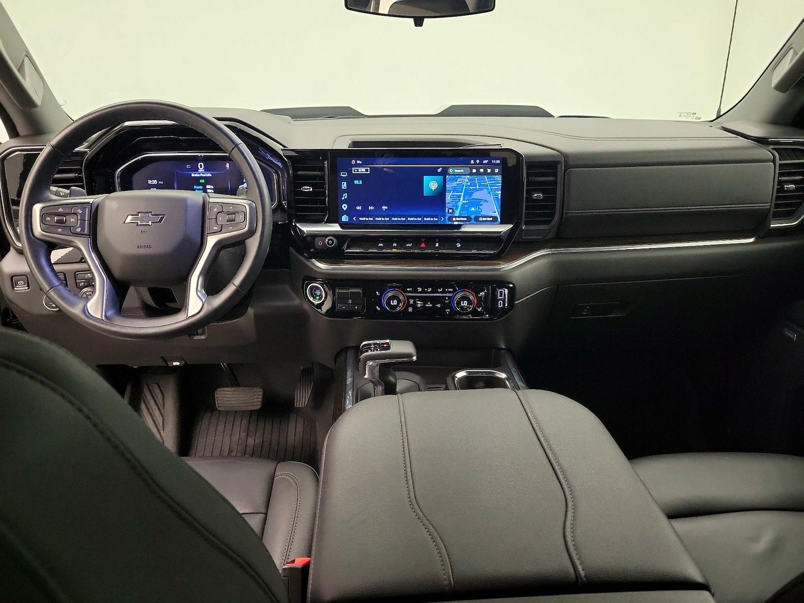 2024 Chevrolet Silverado 1500 LT Trail Boss - Photo 10