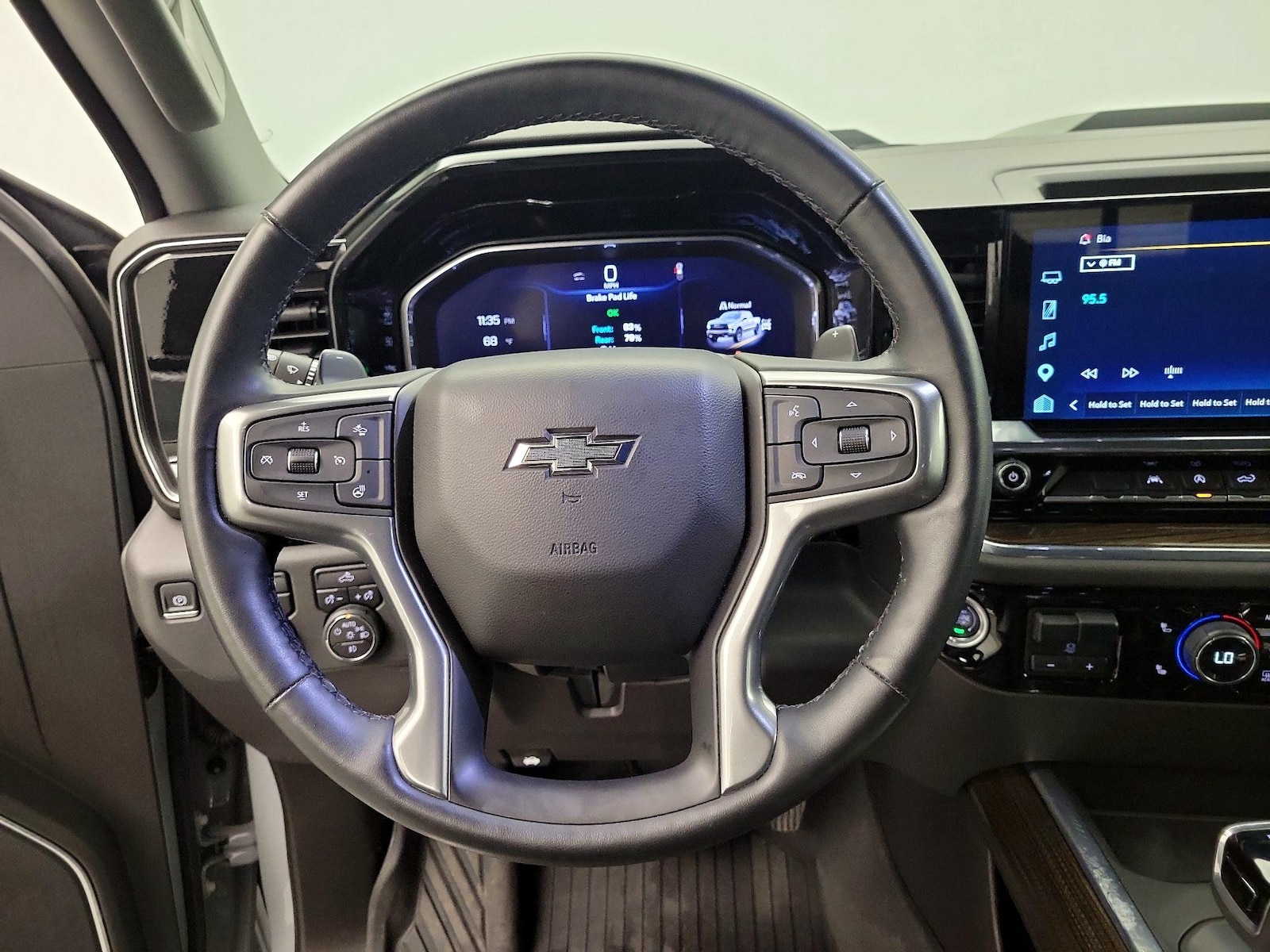 2024 Chevrolet Silverado 1500 LT Trail Boss - Photo 11