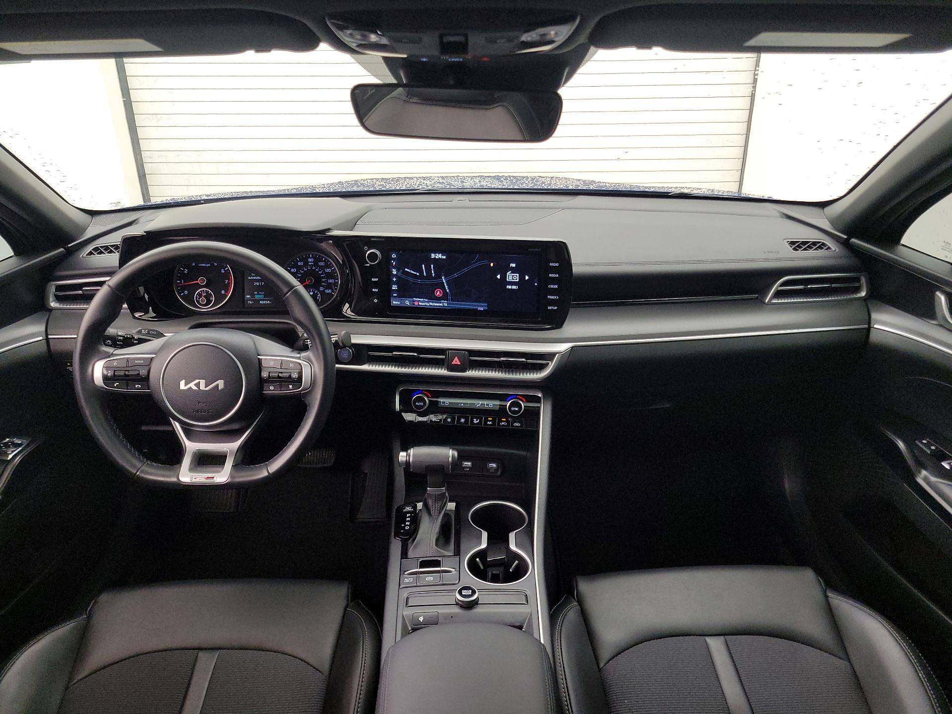 Thumbnail: 2022 Kia K5 - 9