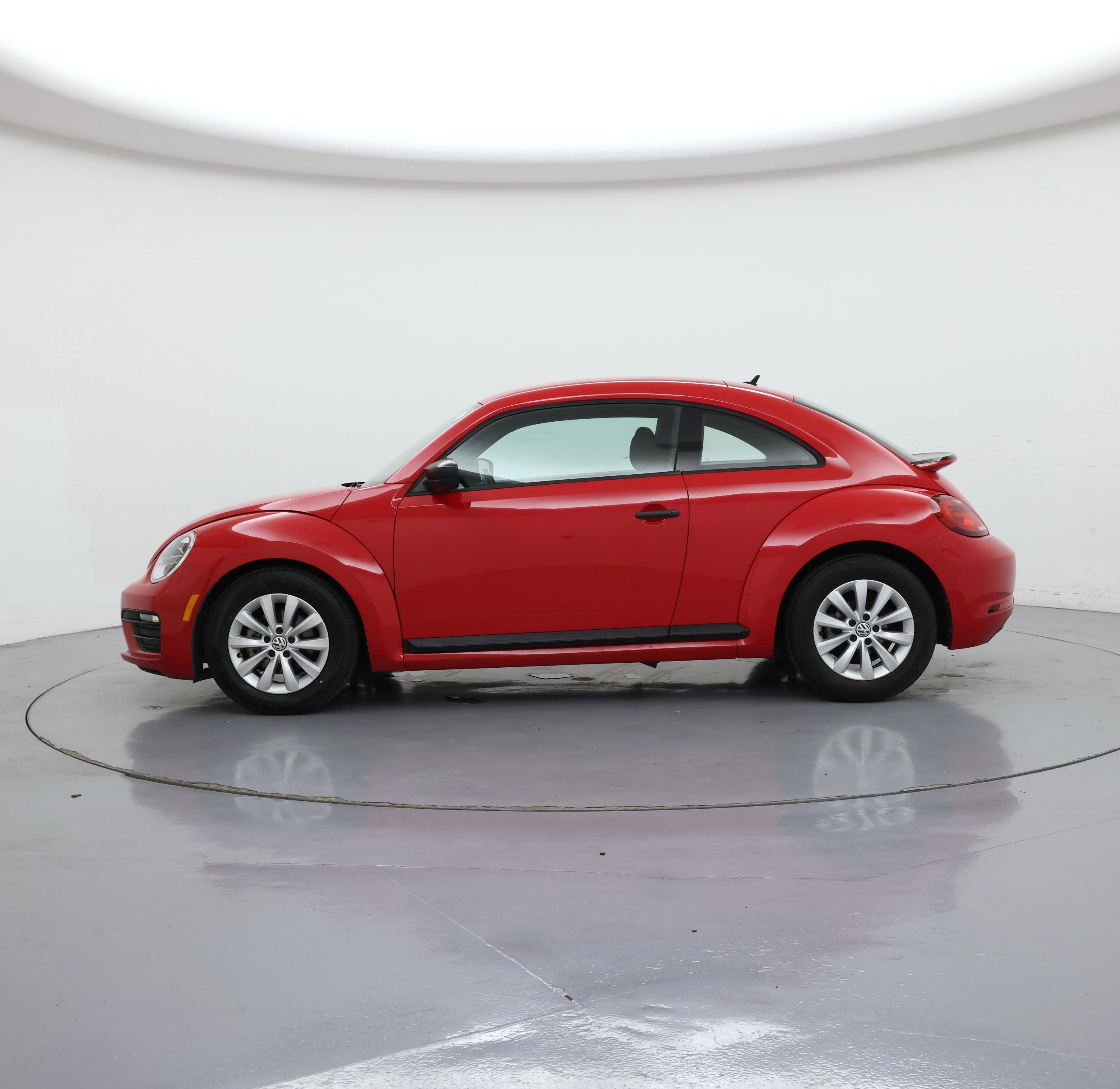 Thumbnail: 2017 Volkswagen Beetle - 3