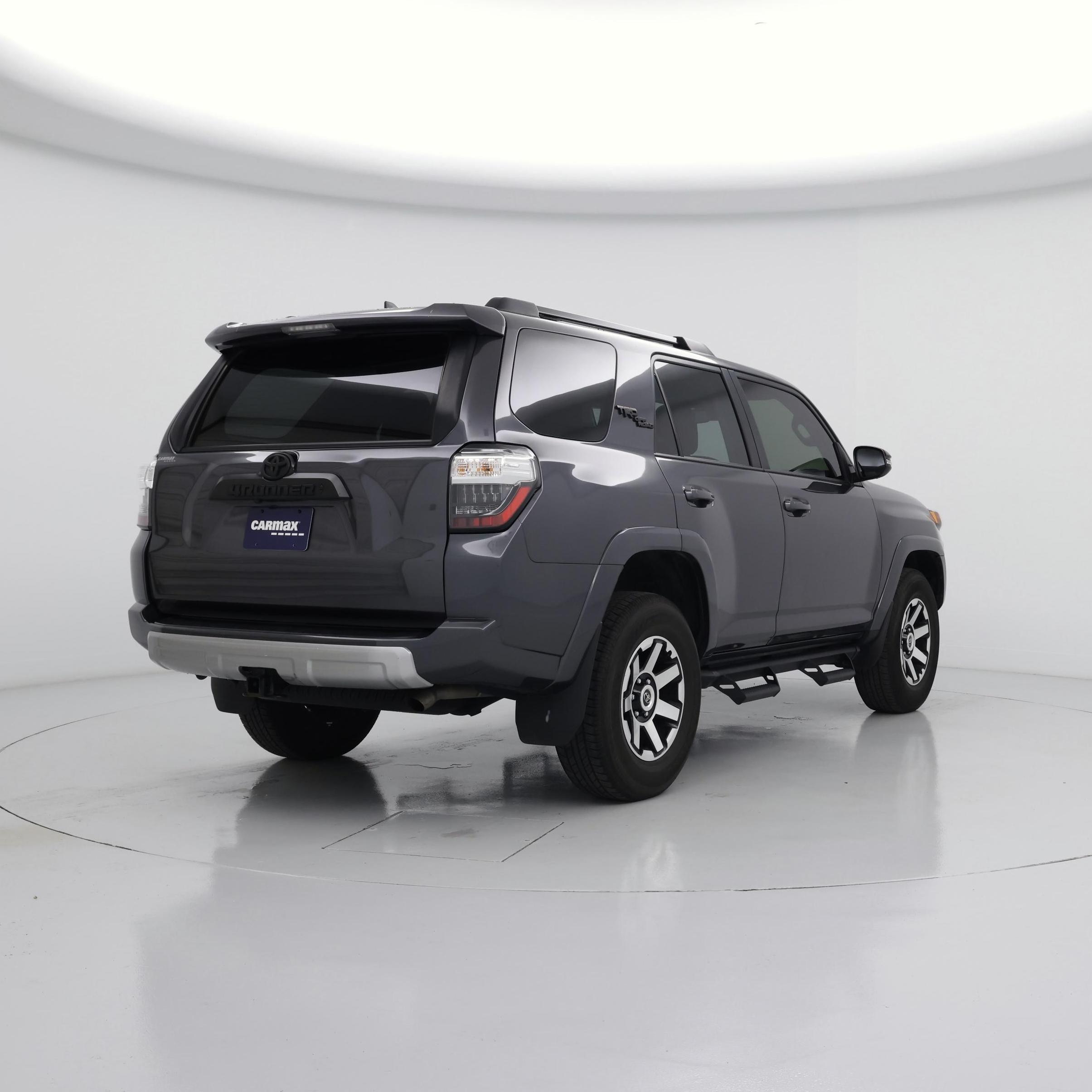 Thumbnail: 2023 Toyota 4Runner - 8