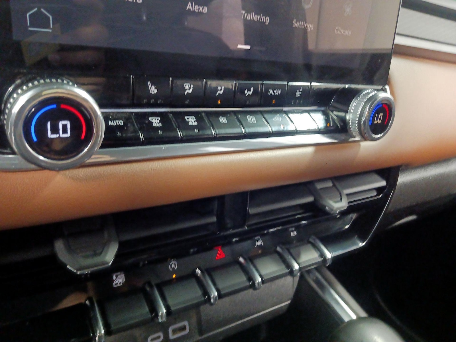 2024 GMC Canyon AT4 - Photo 15
