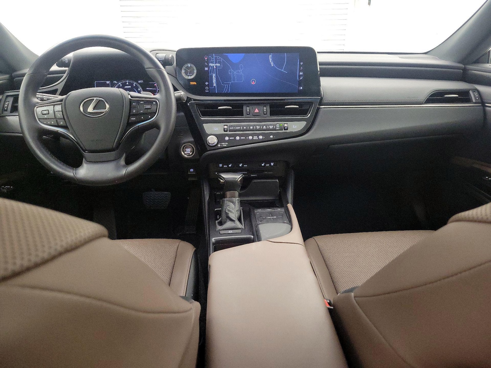 2022 Lexus ES 350 - Photo 10