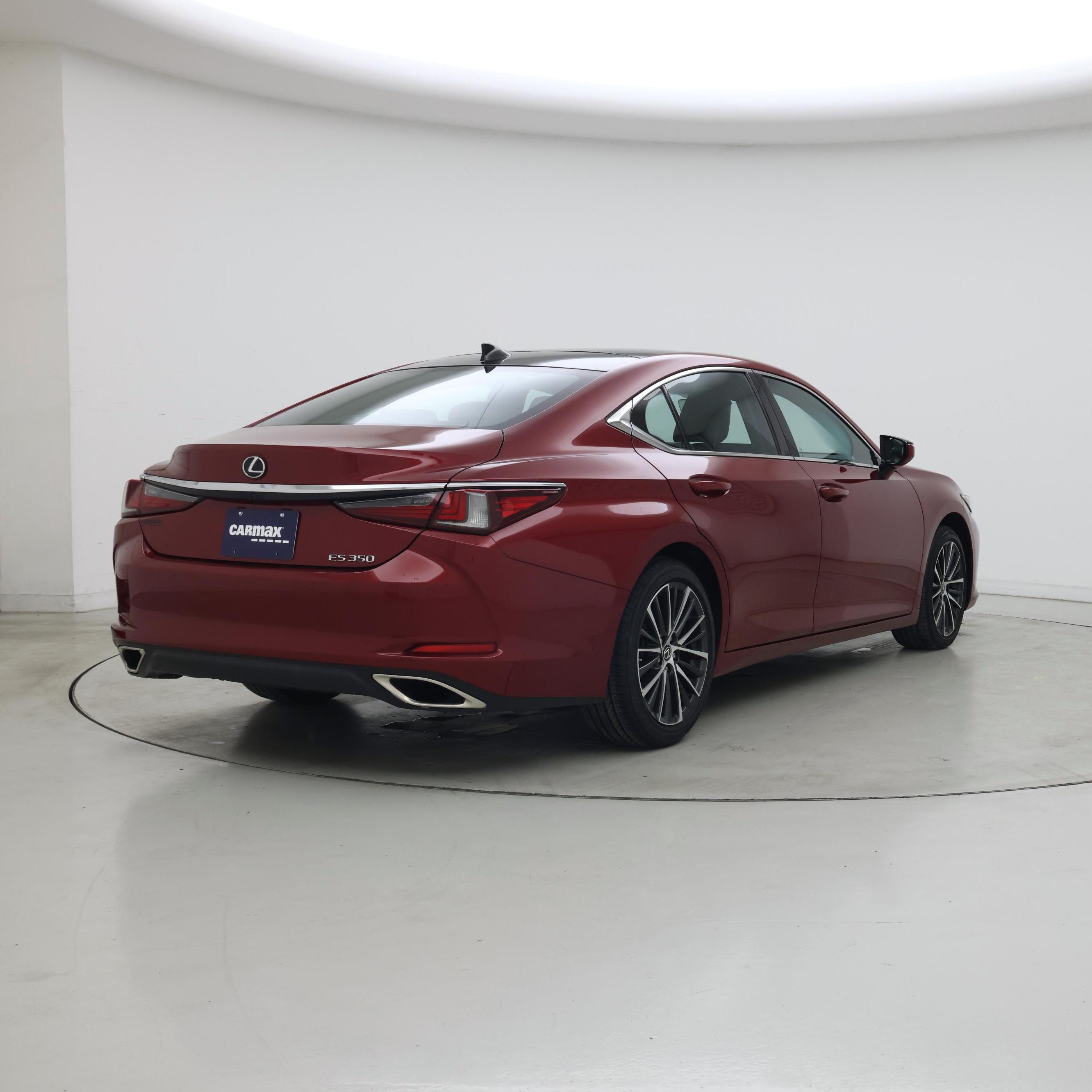Thumbnail: 2022 Lexus ES - 8
