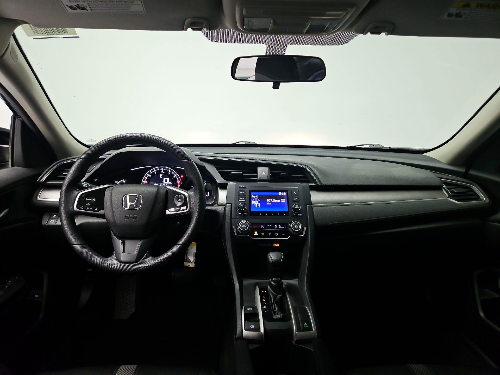 Thumbnail: 2016 Honda Civic - 9