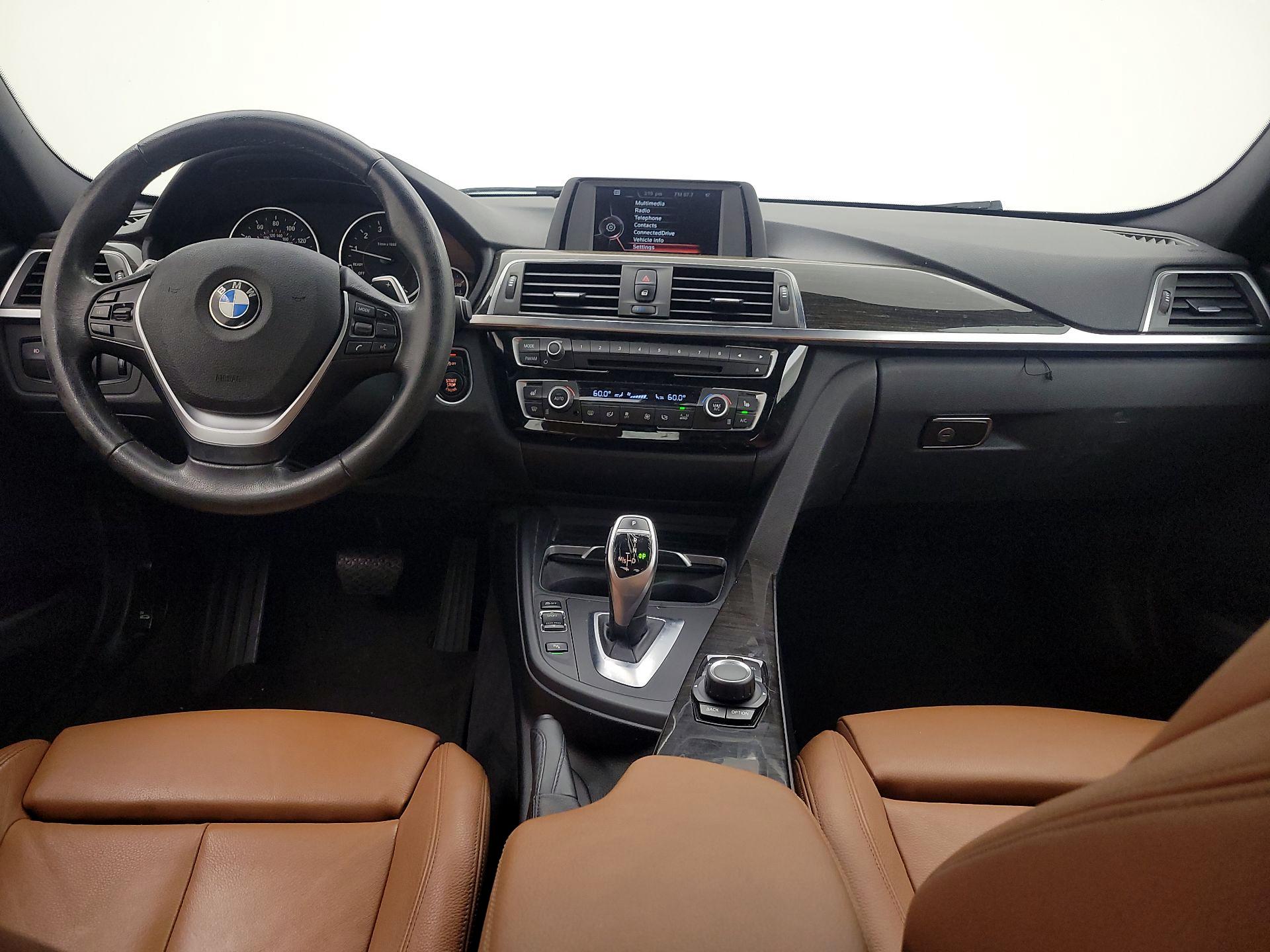Thumbnail: 2016 BMW 3 Series - 9