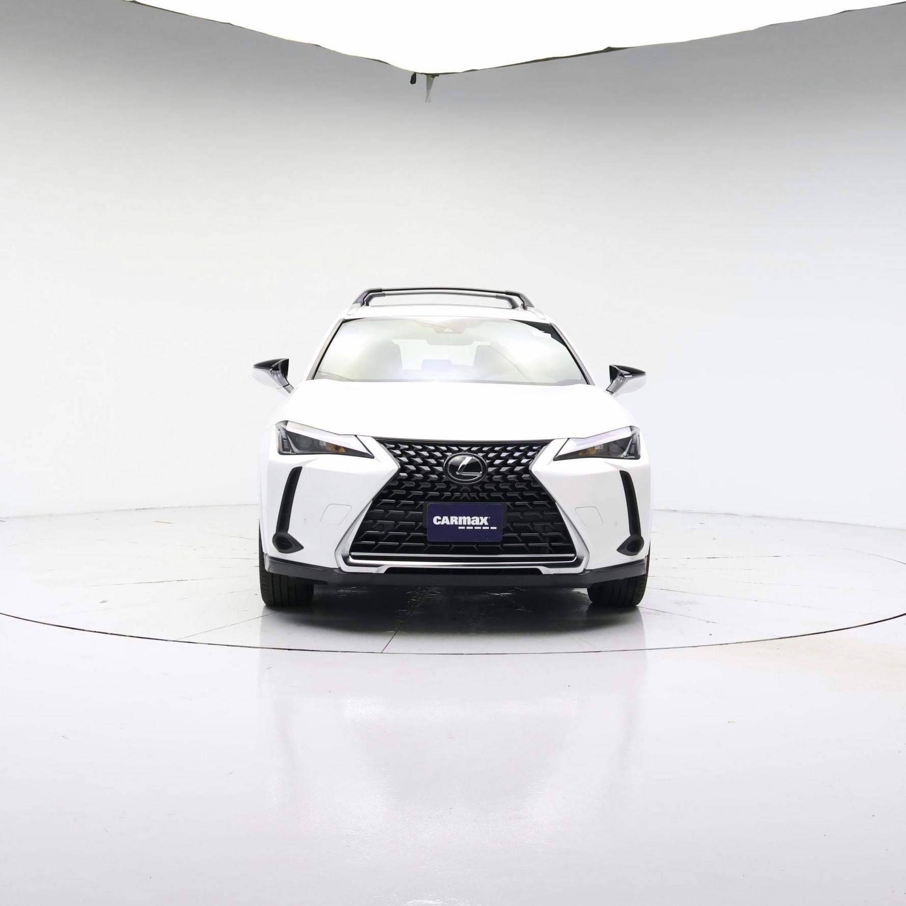 Thumbnail: 2023 Lexus UX - 5