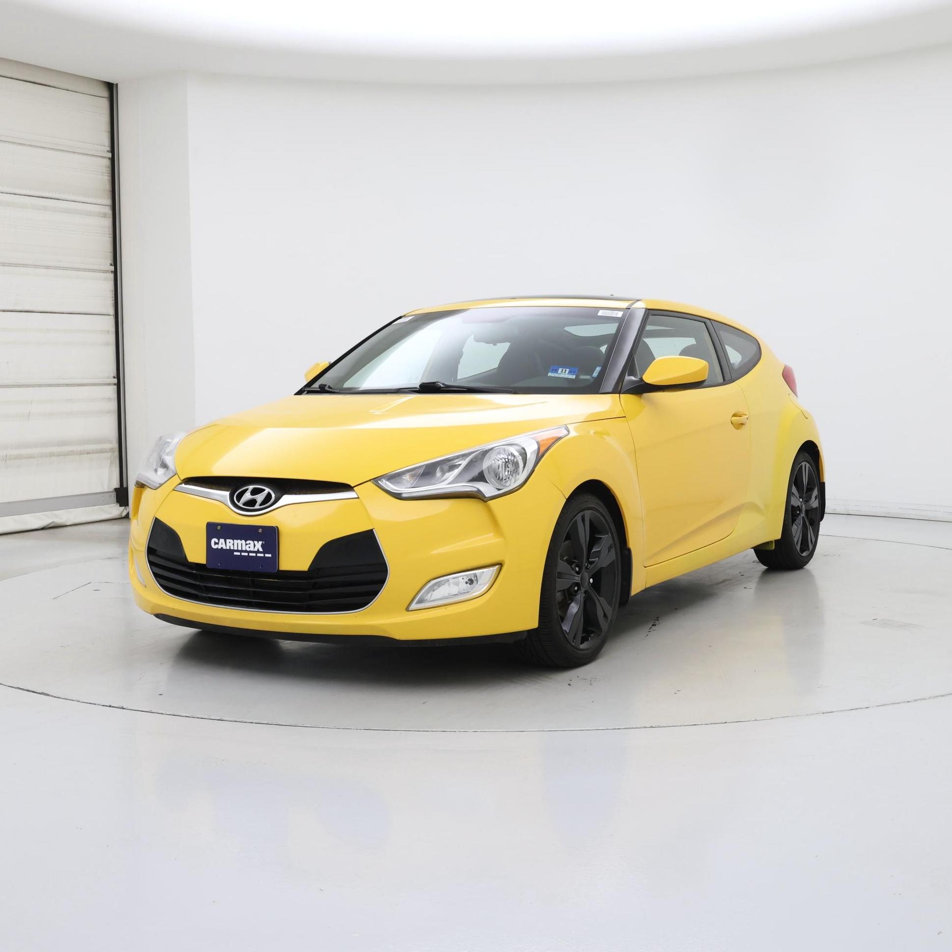 Thumbnail: 2016 Hyundai Veloster - 4