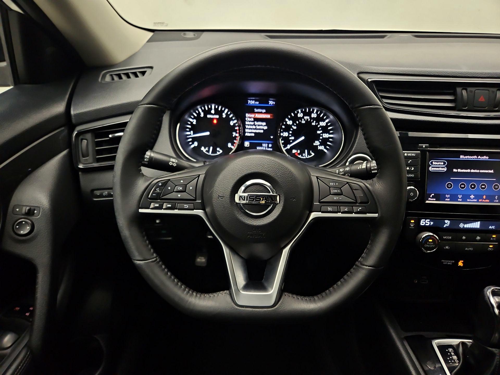 Thumbnail: 2018 Nissan Rogue - 10
