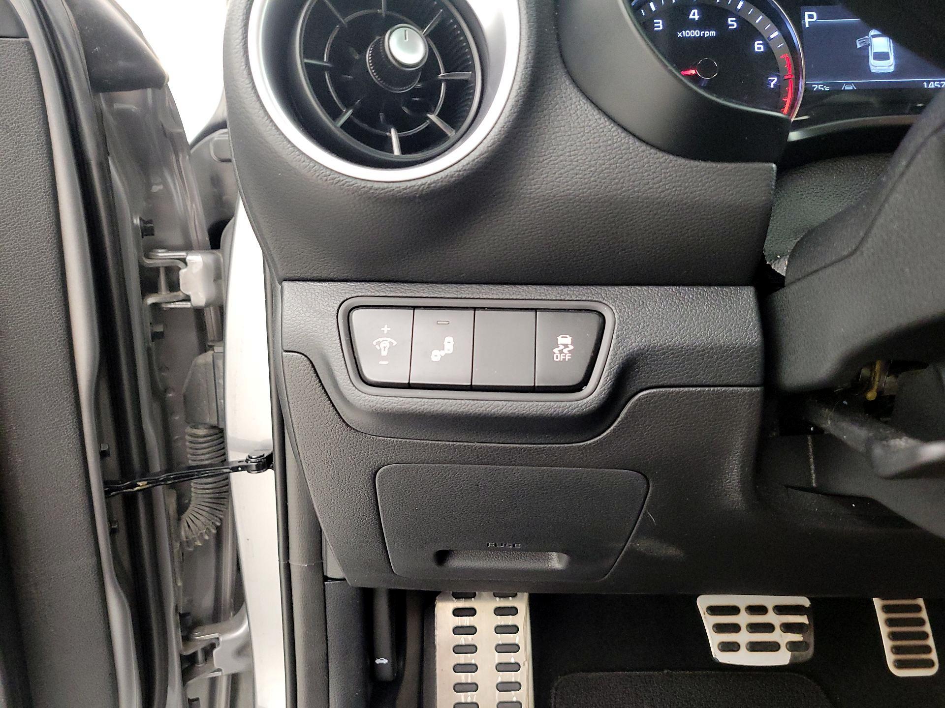 Thumbnail: 2024 Kia Forte - 13
