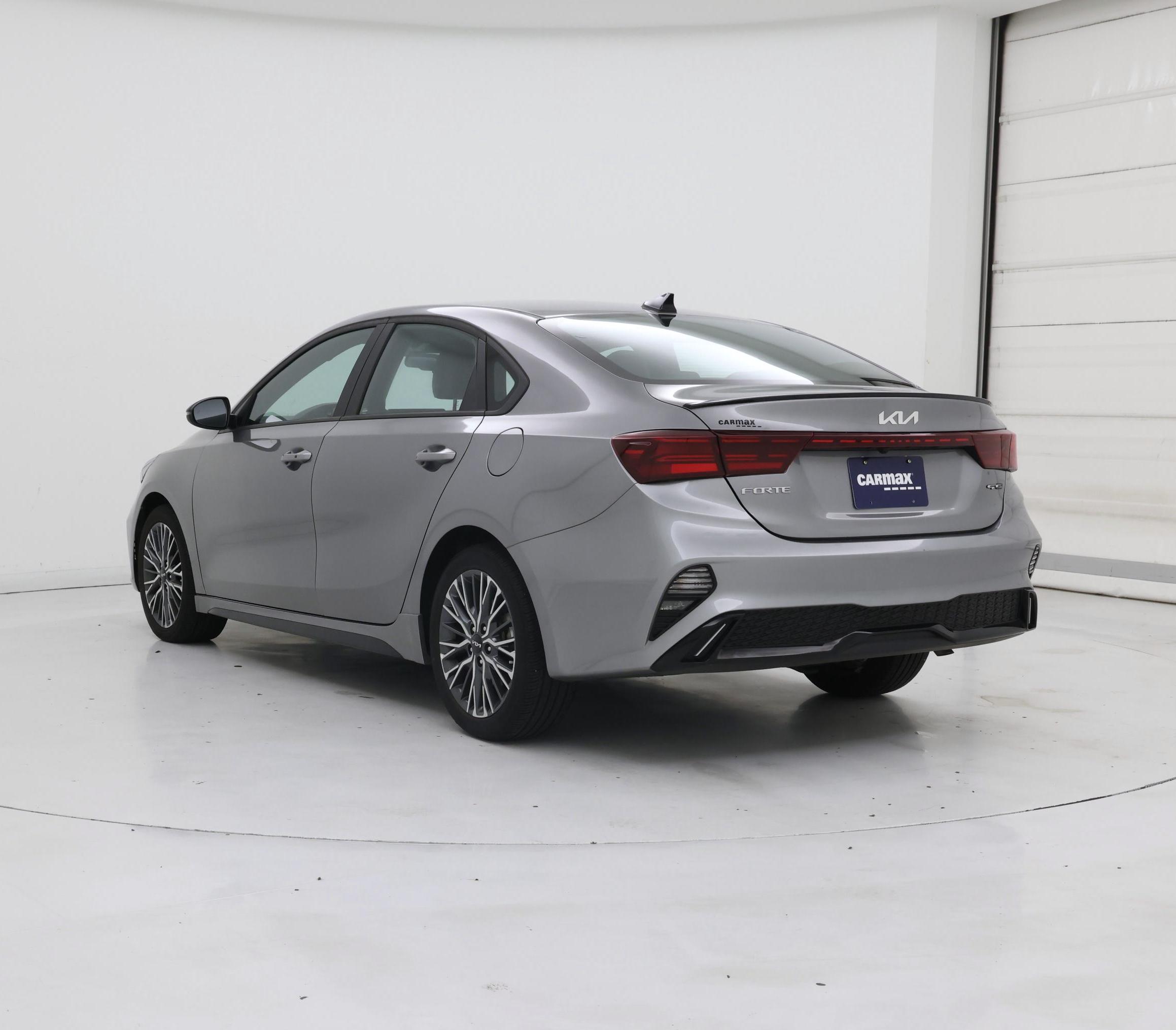 Thumbnail: 2024 Kia Forte - 2