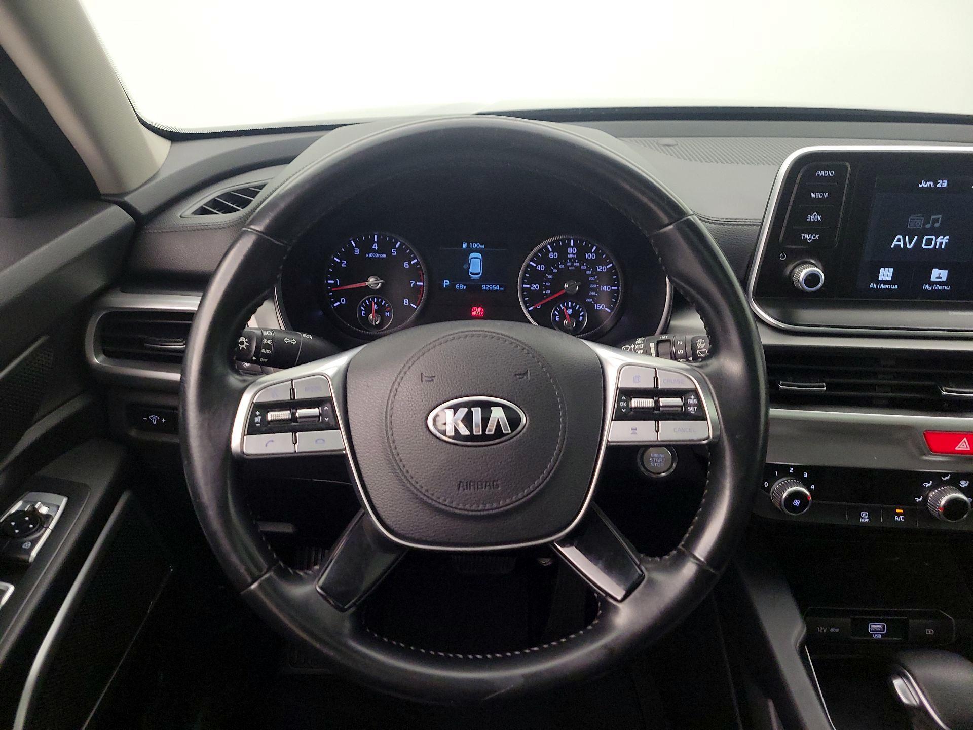 Thumbnail: 2020 Kia Telluride - 10