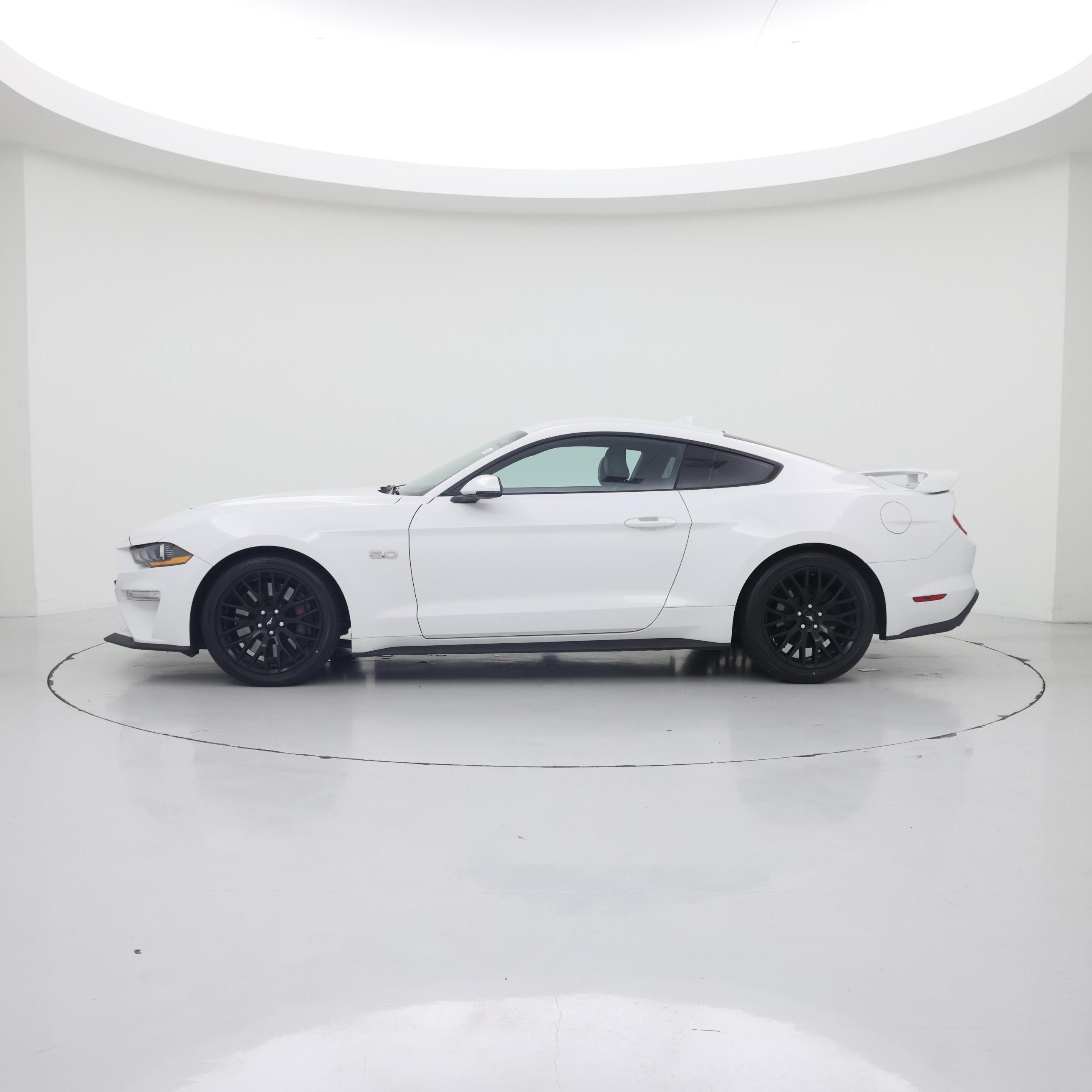 Thumbnail: 2020 Ford Mustang - 3