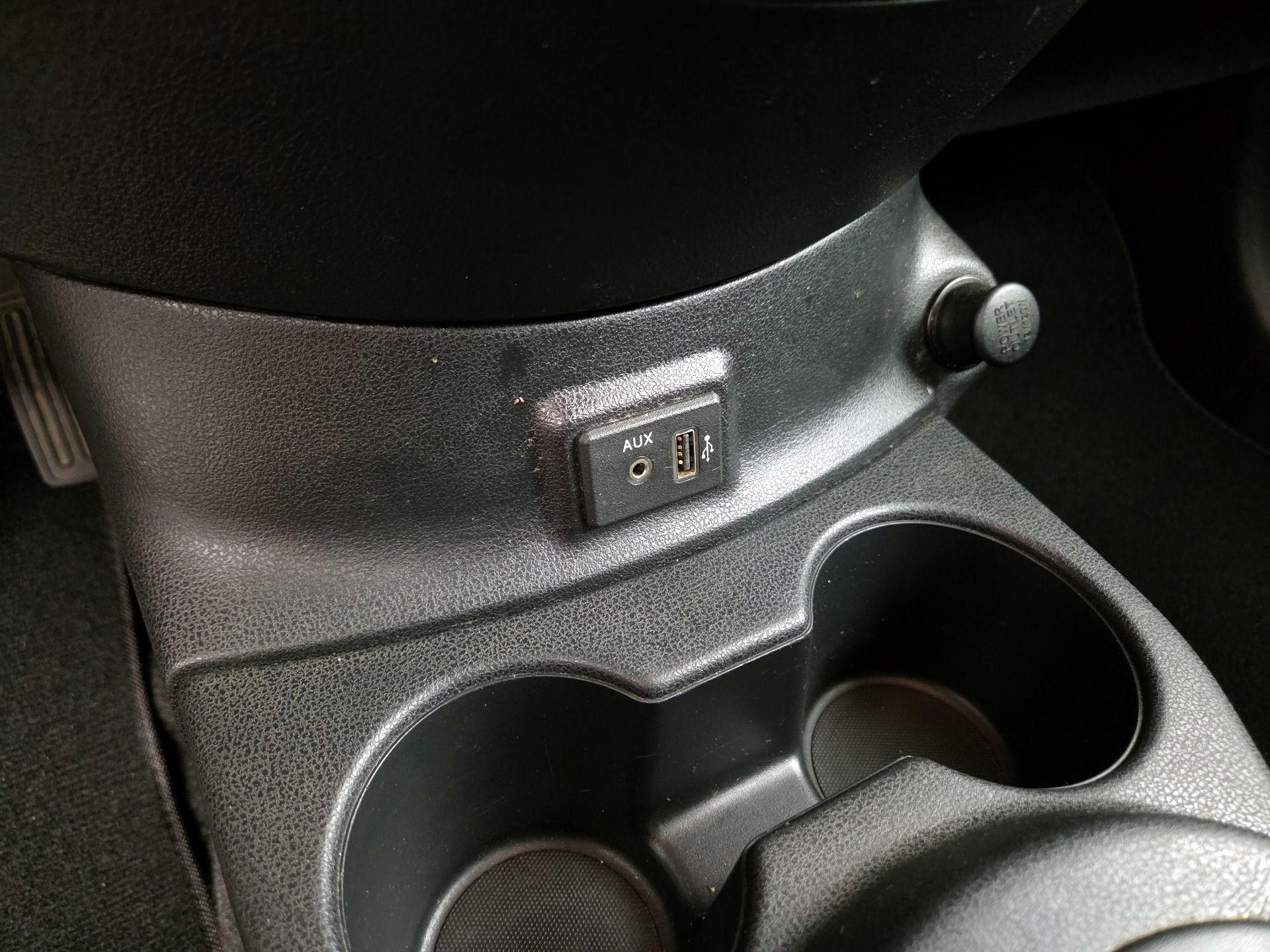 Thumbnail: 2019 Nissan Versa - 18