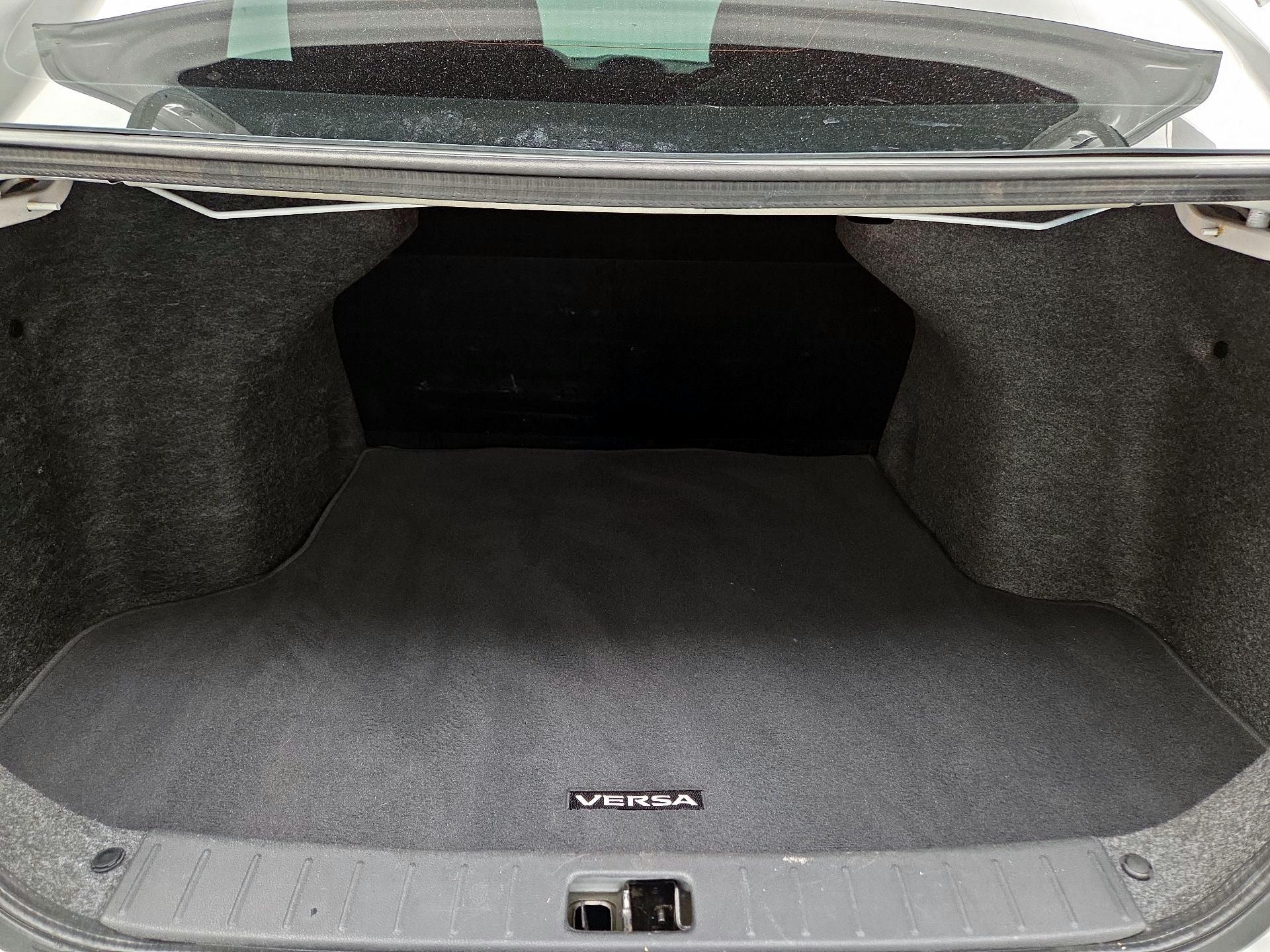 Thumbnail: 2019 Nissan Versa - 20