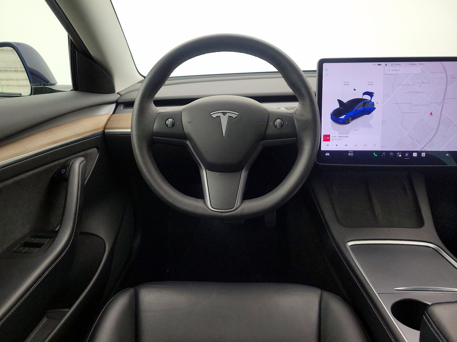 Thumbnail: 2022 Tesla Model 3 - 10