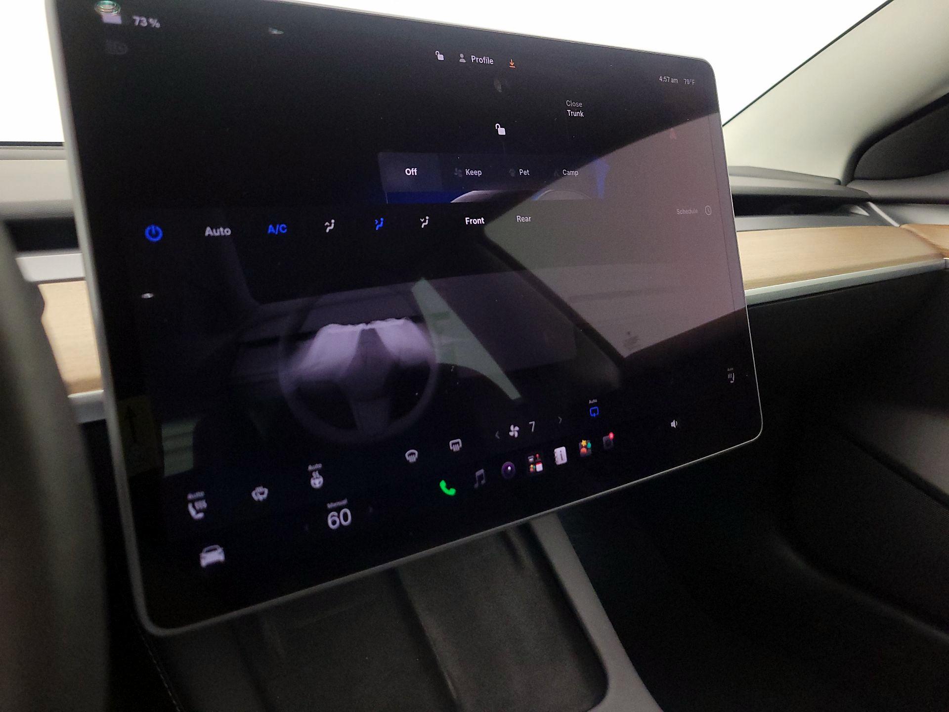 Thumbnail: 2022 Tesla Model 3 - 17