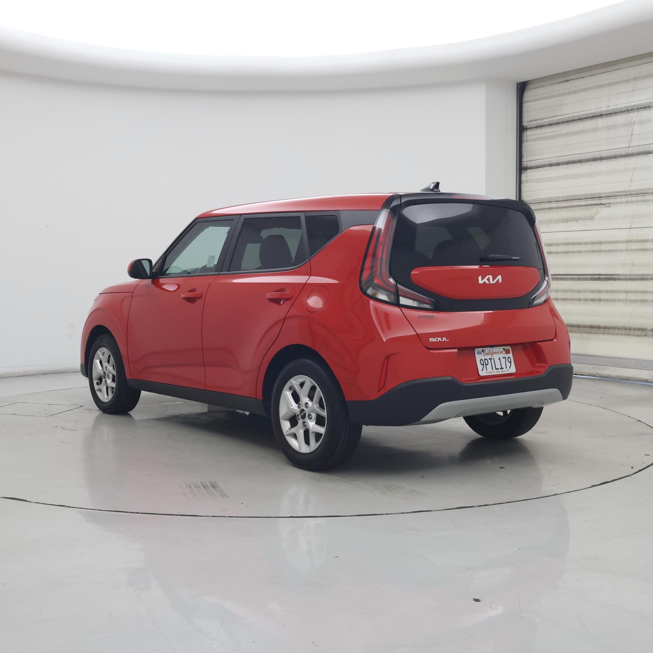 Thumbnail: 2025 Kia Soul - 2