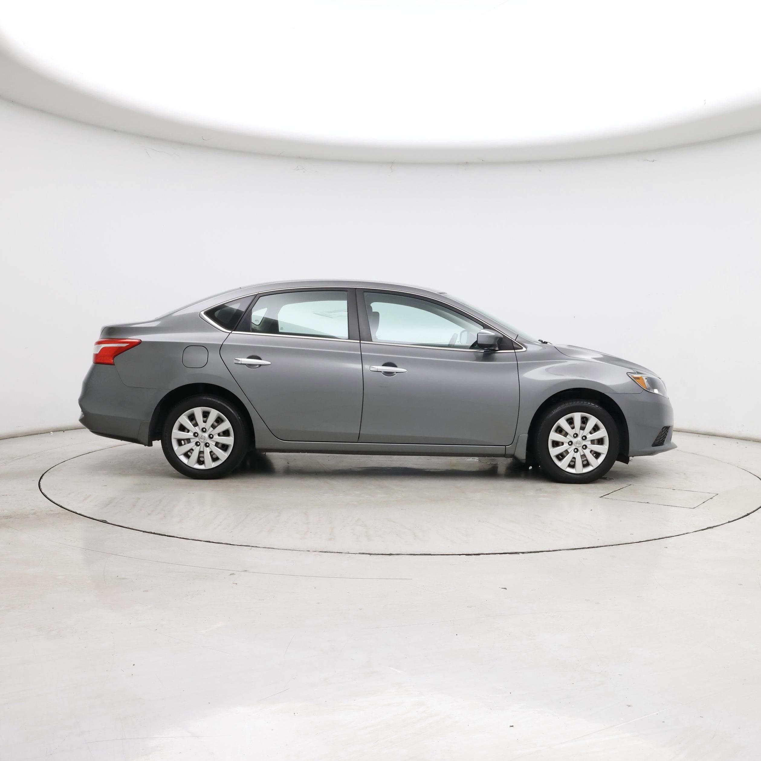 Thumbnail: 2019 Nissan Sentra - 7