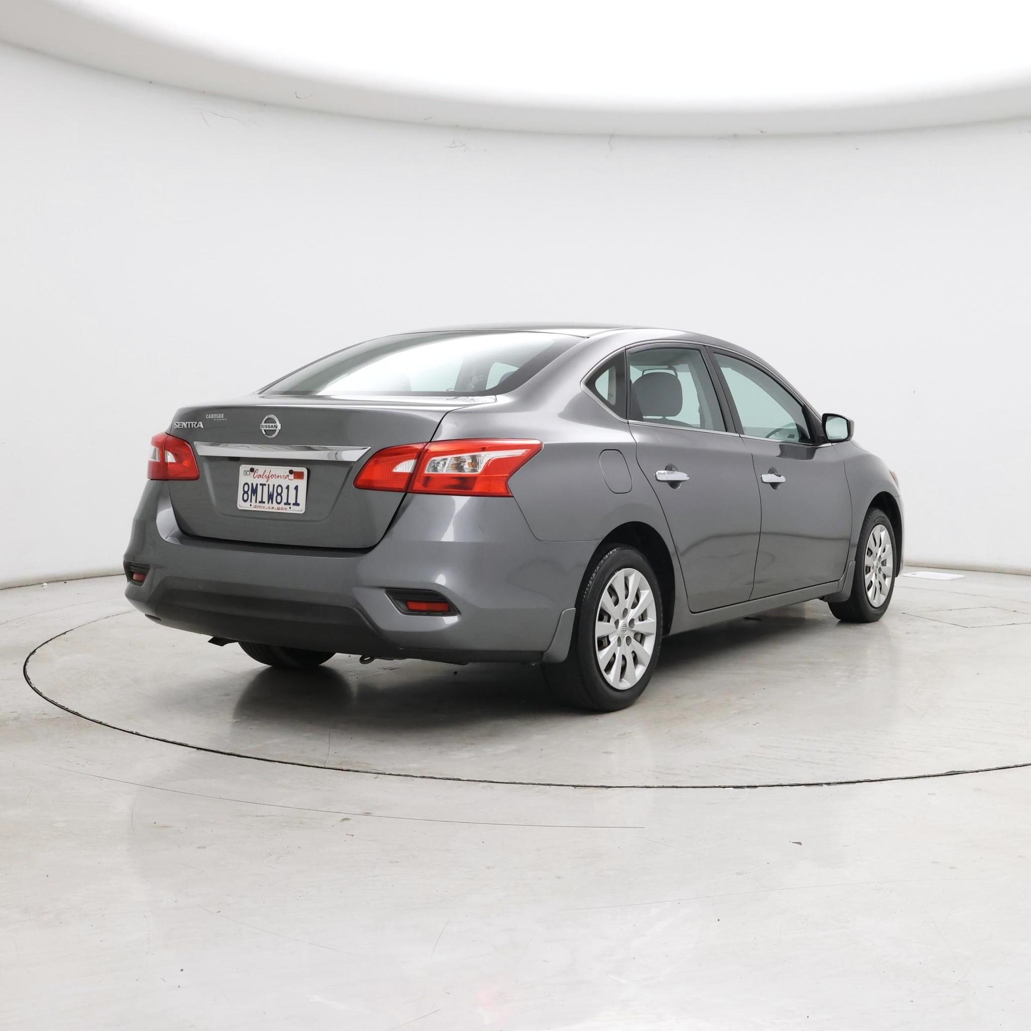 Thumbnail: 2019 Nissan Sentra - 8
