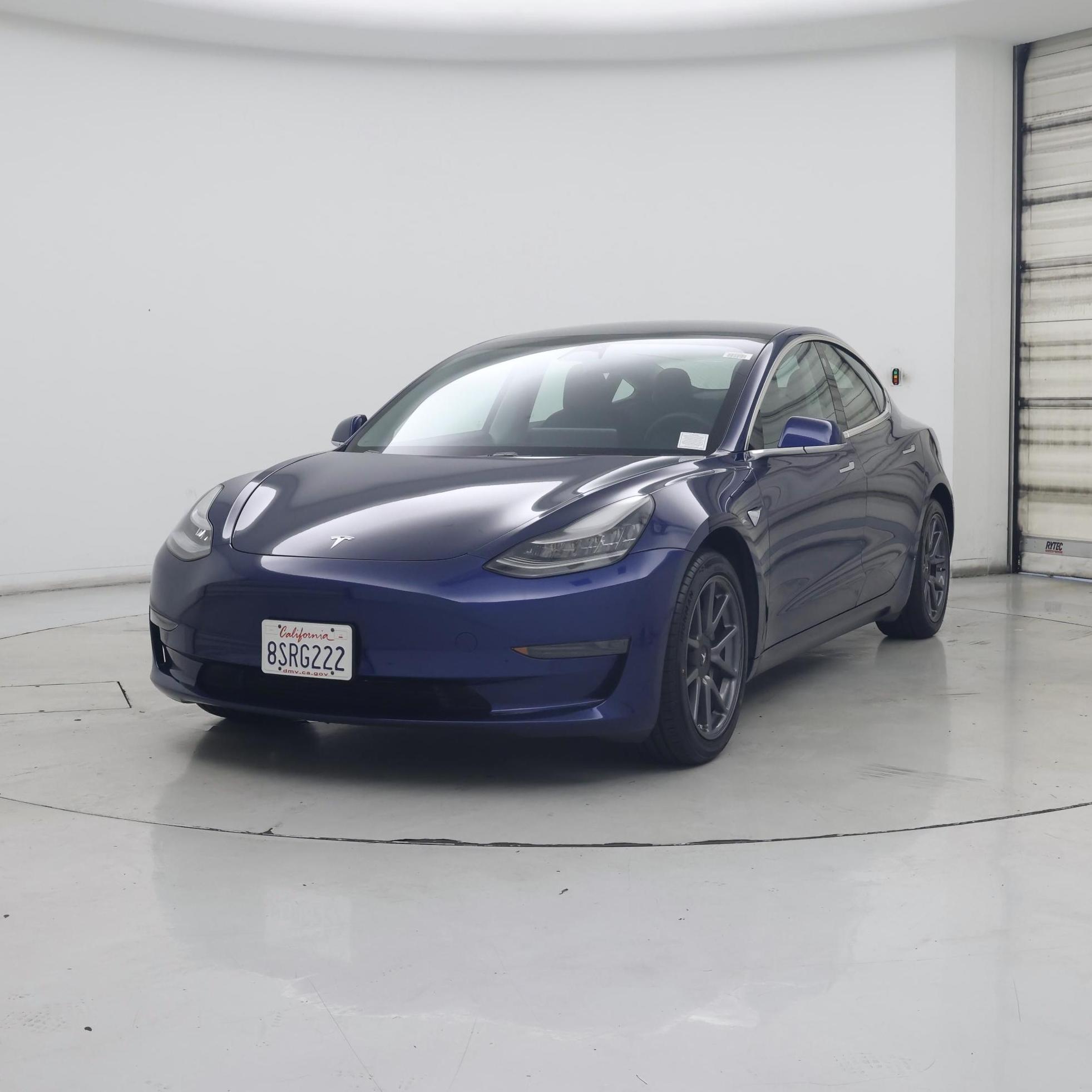 Thumbnail: 2020 Tesla Model 3 - 4
