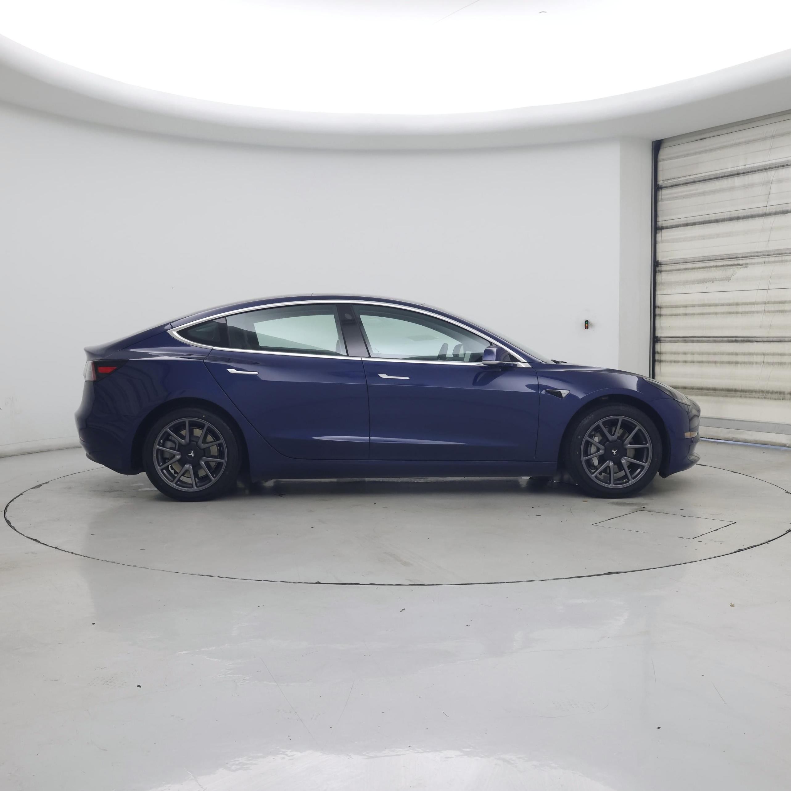 Thumbnail: 2020 Tesla Model 3 - 7