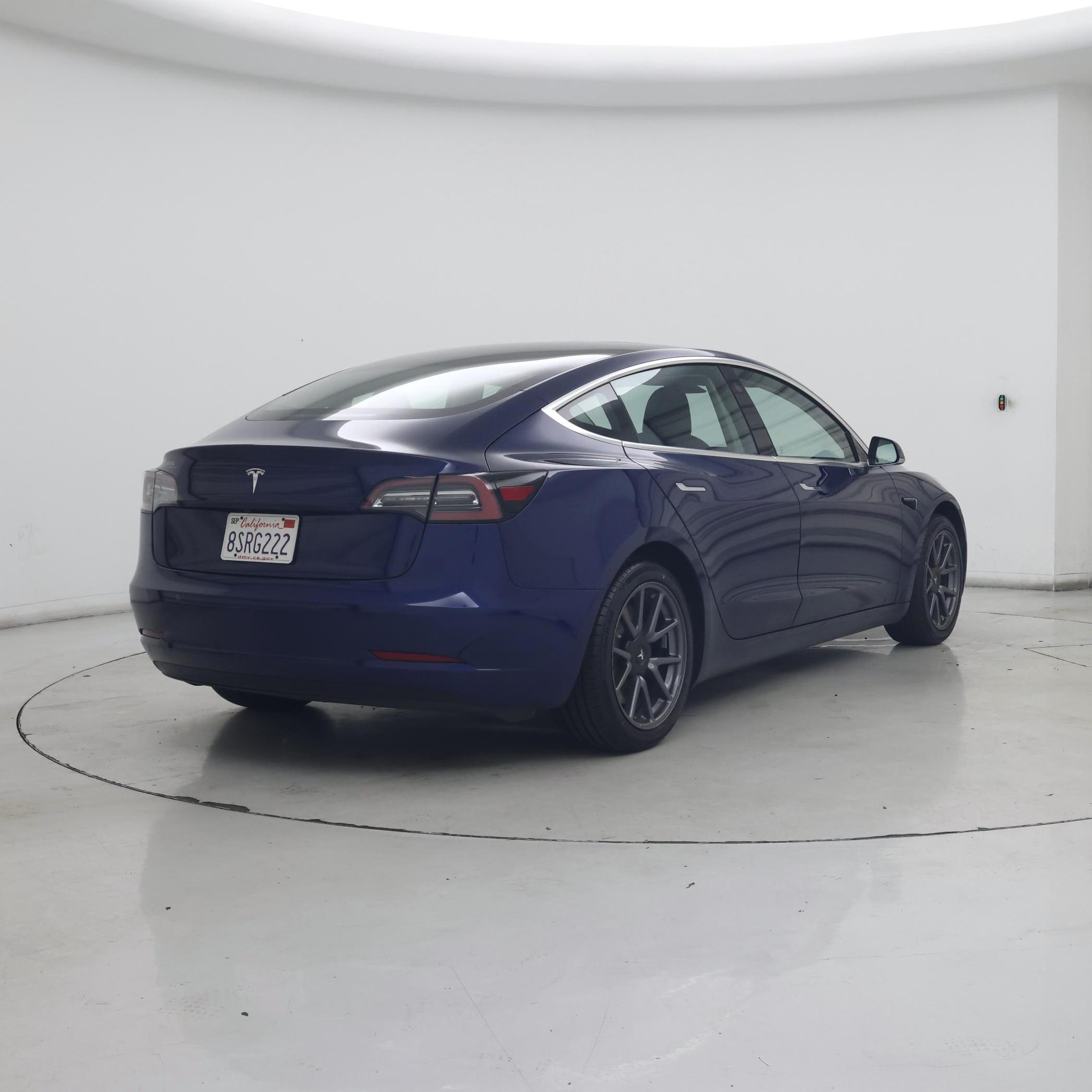 Thumbnail: 2020 Tesla Model 3 - 8
