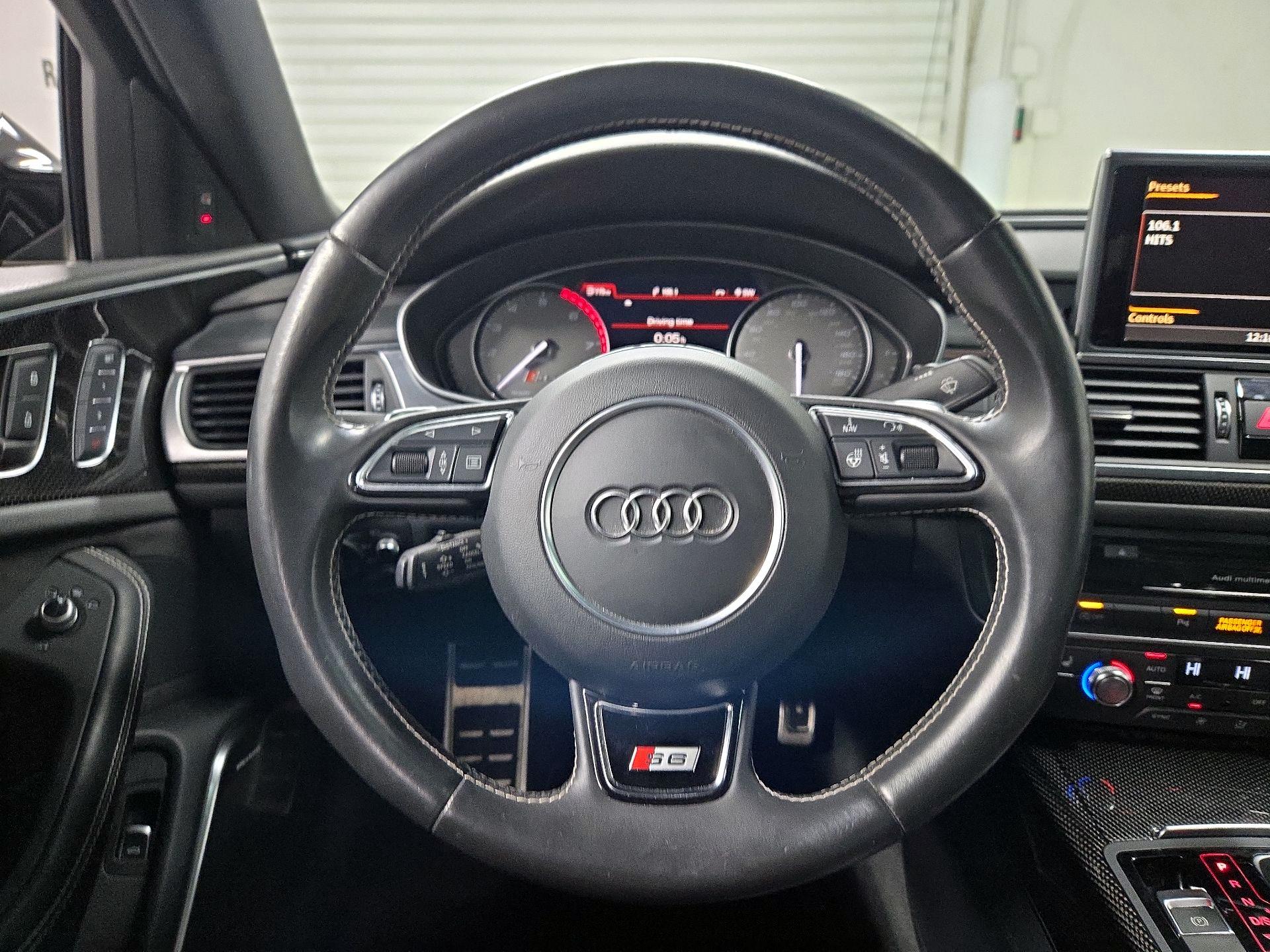 Thumbnail: 2016 Audi S6 - 10