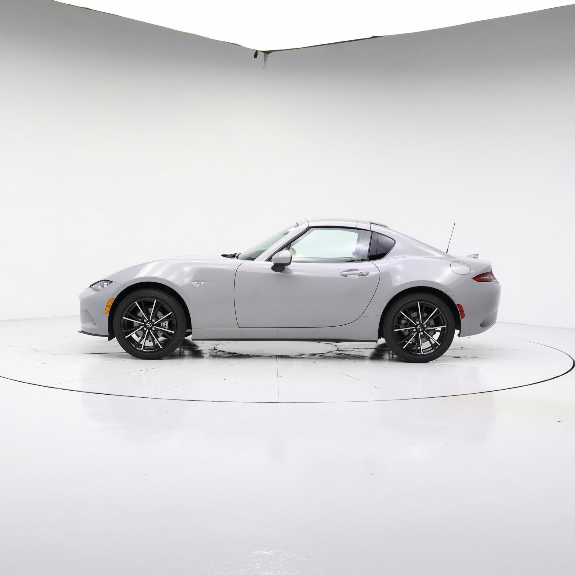 Thumbnail: 2025 Mazda MX-5 Miata - 3