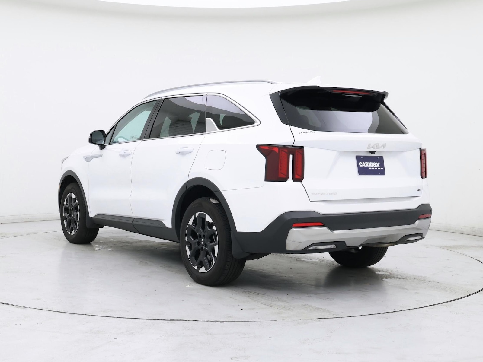 2025 Kia Sorento S - Photo 3