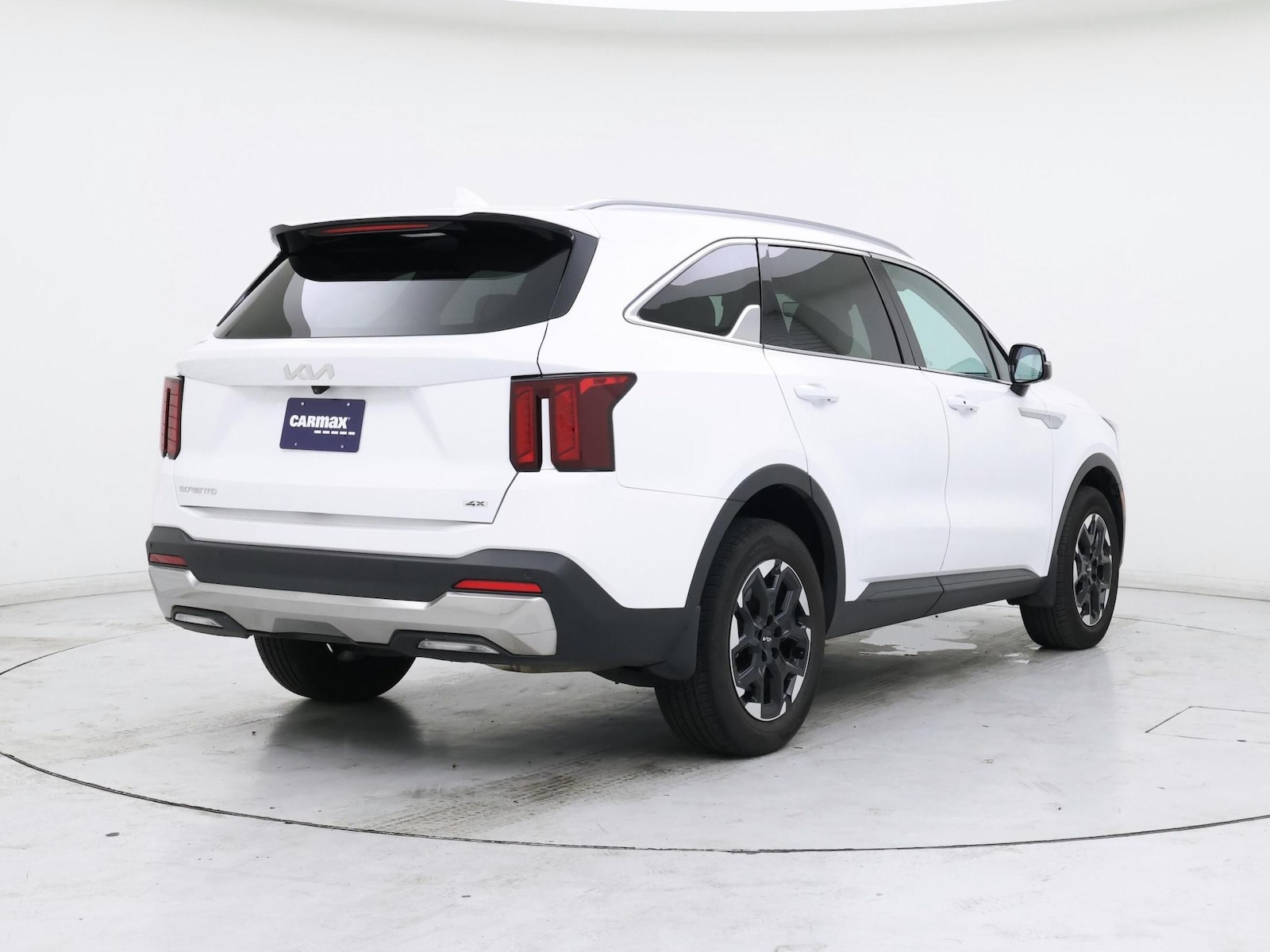 2025 Kia Sorento S - Photo 9
