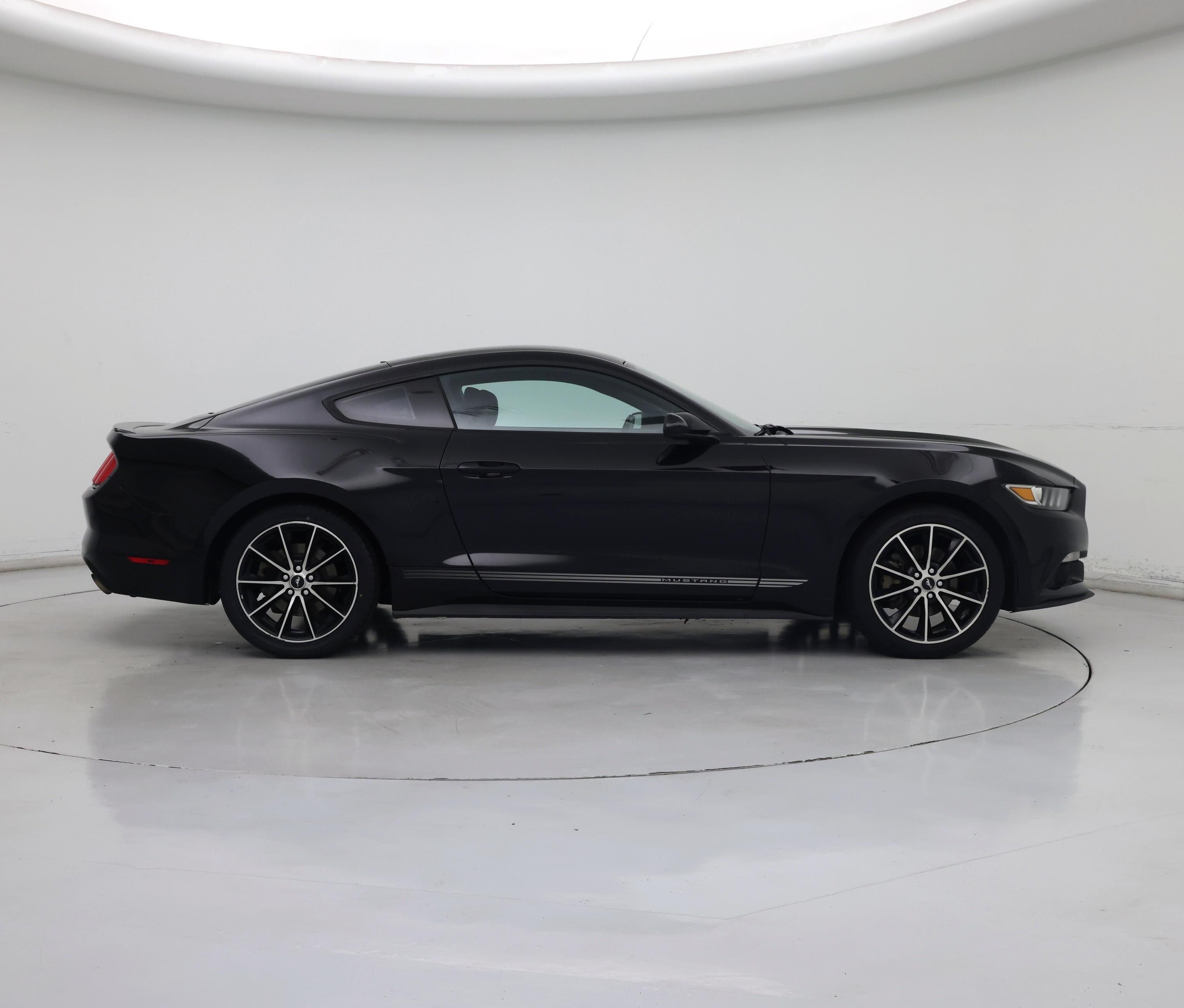 Thumbnail: 2017 Ford Mustang - 7