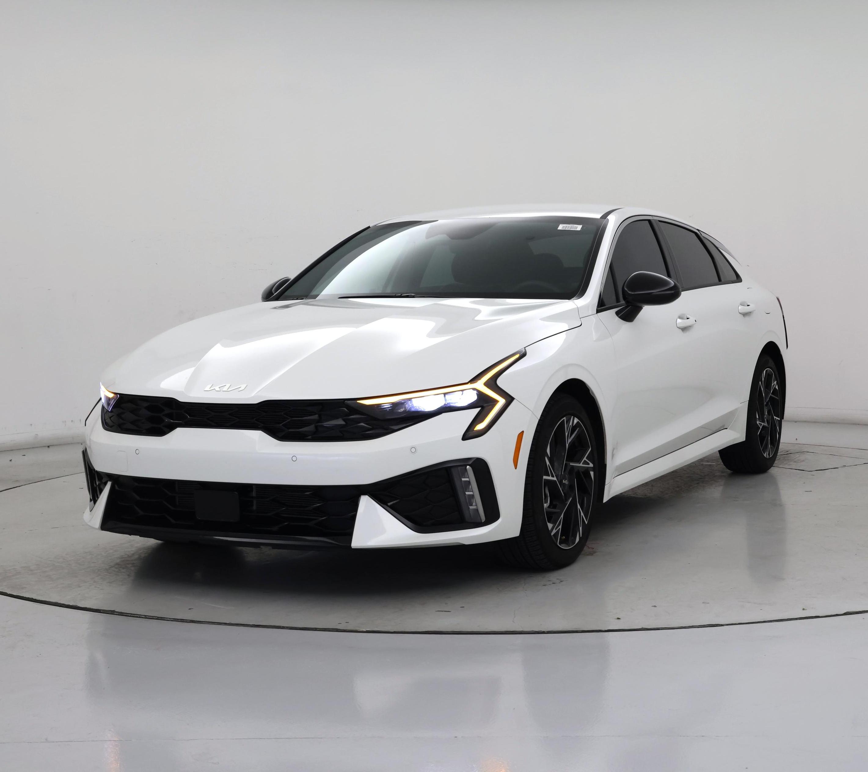 Thumbnail: 2025 Kia K5 - 4