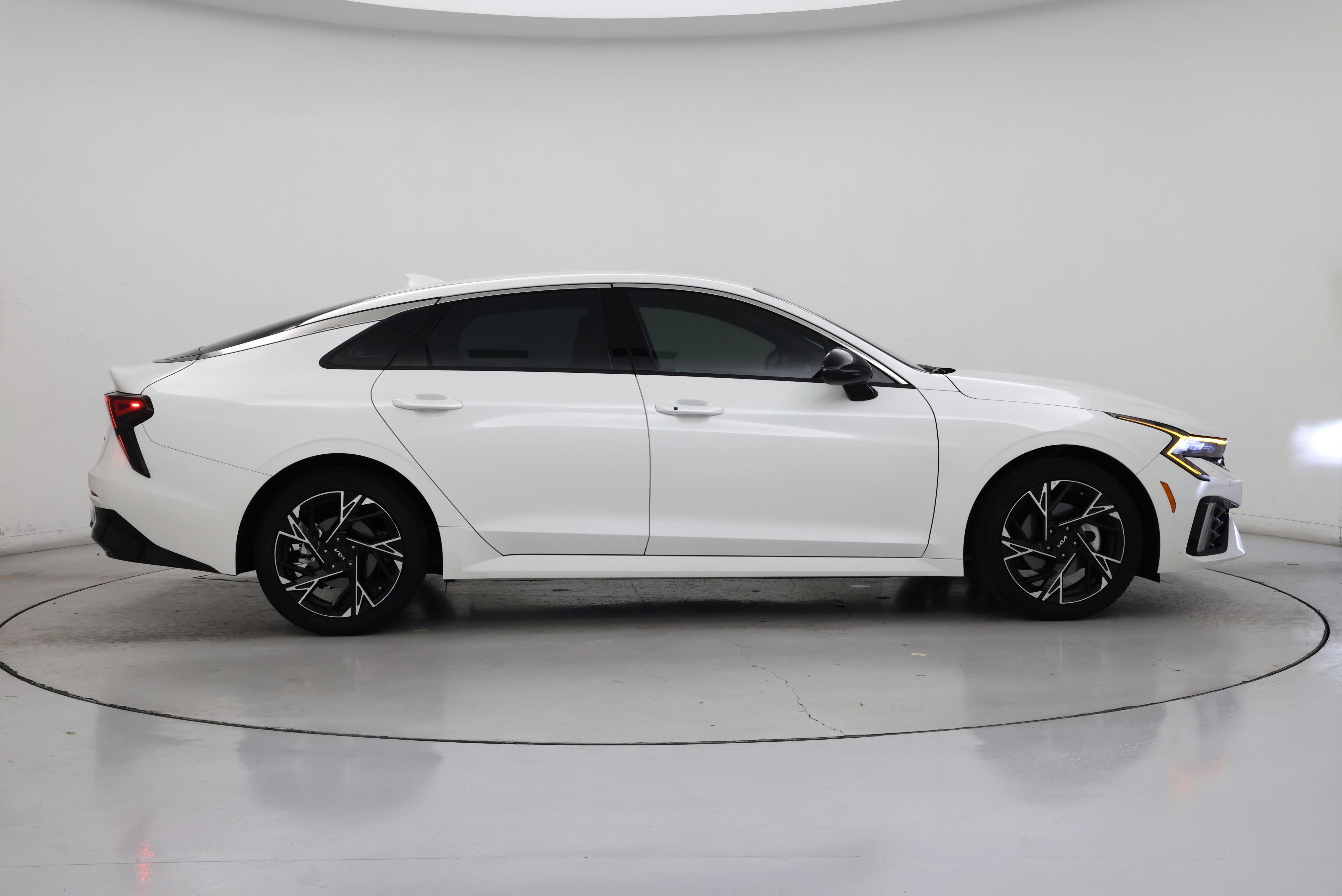 Thumbnail: 2025 Kia K5 - 7