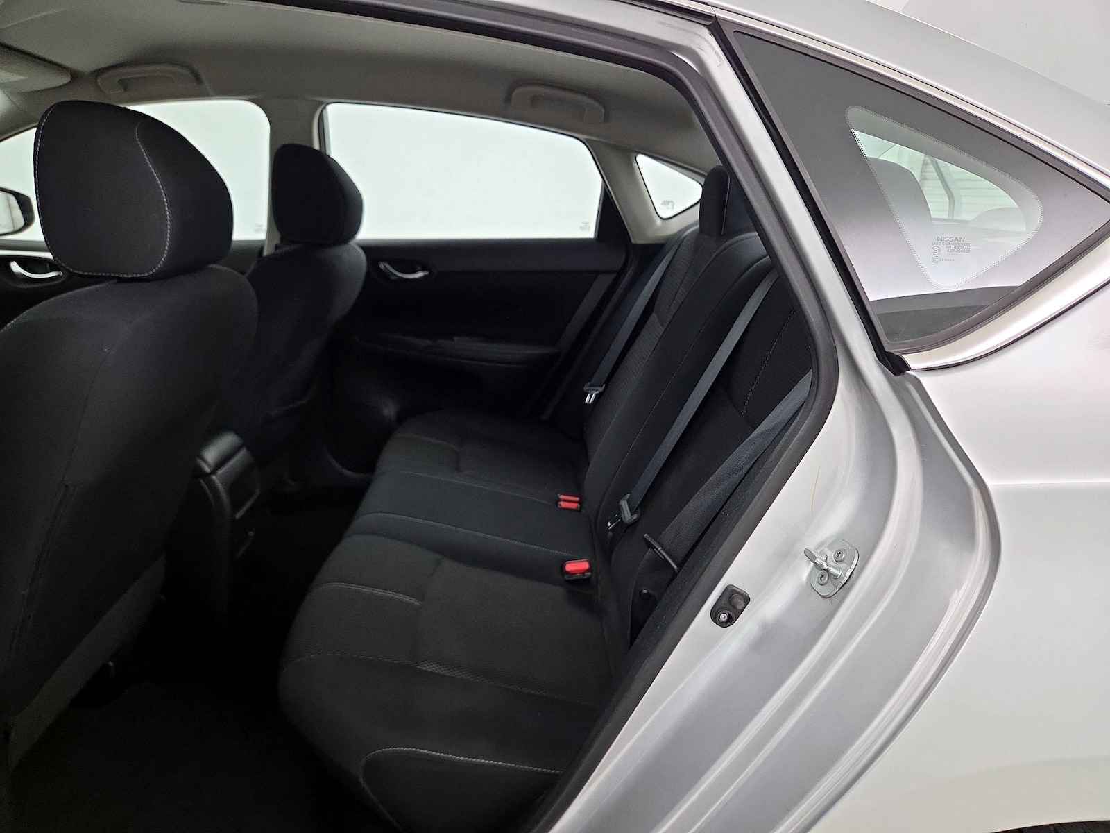2016 Nissan Sentra S - Photo 19