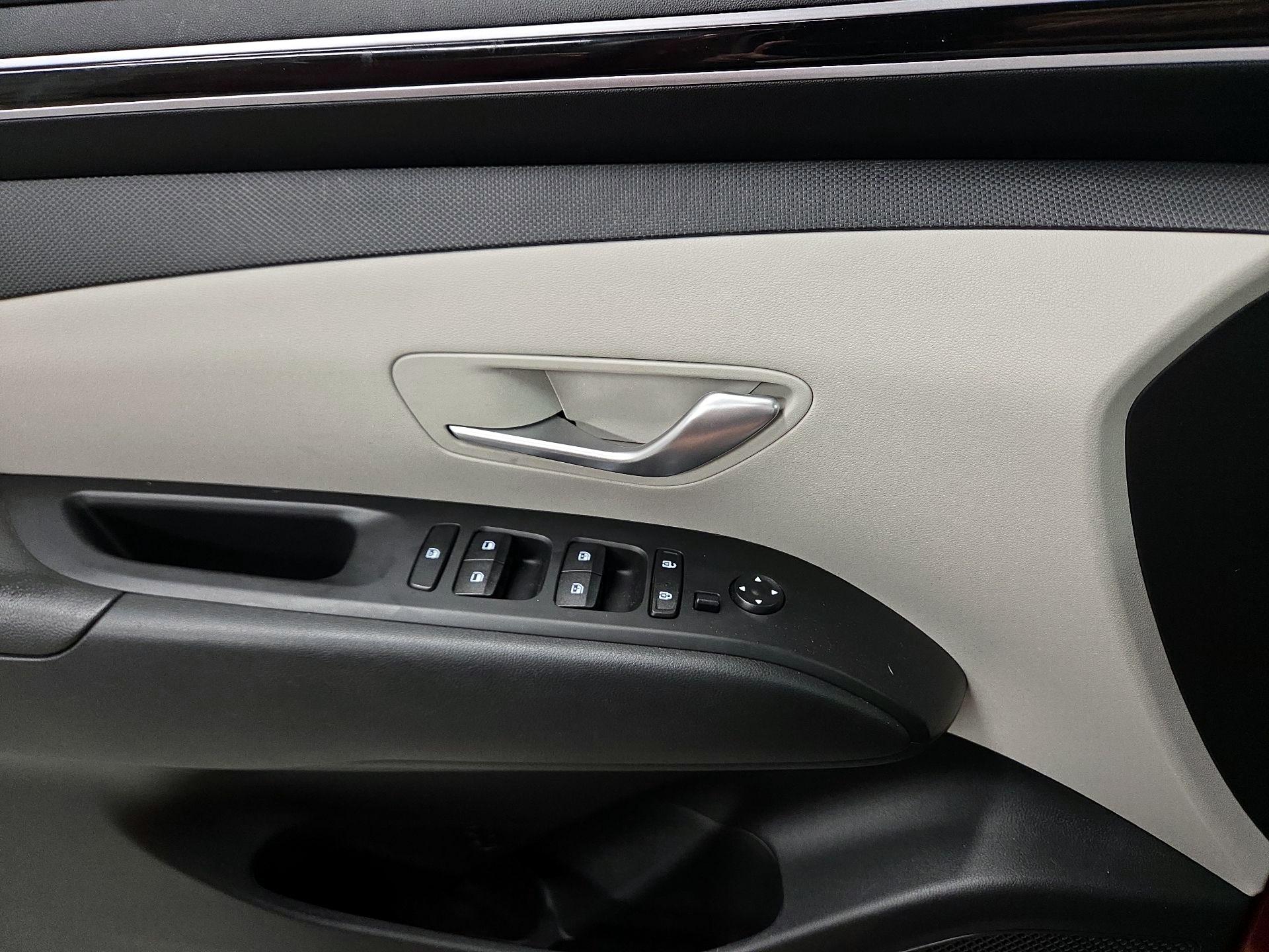 Thumbnail: 2024 Hyundai Tucson - 12