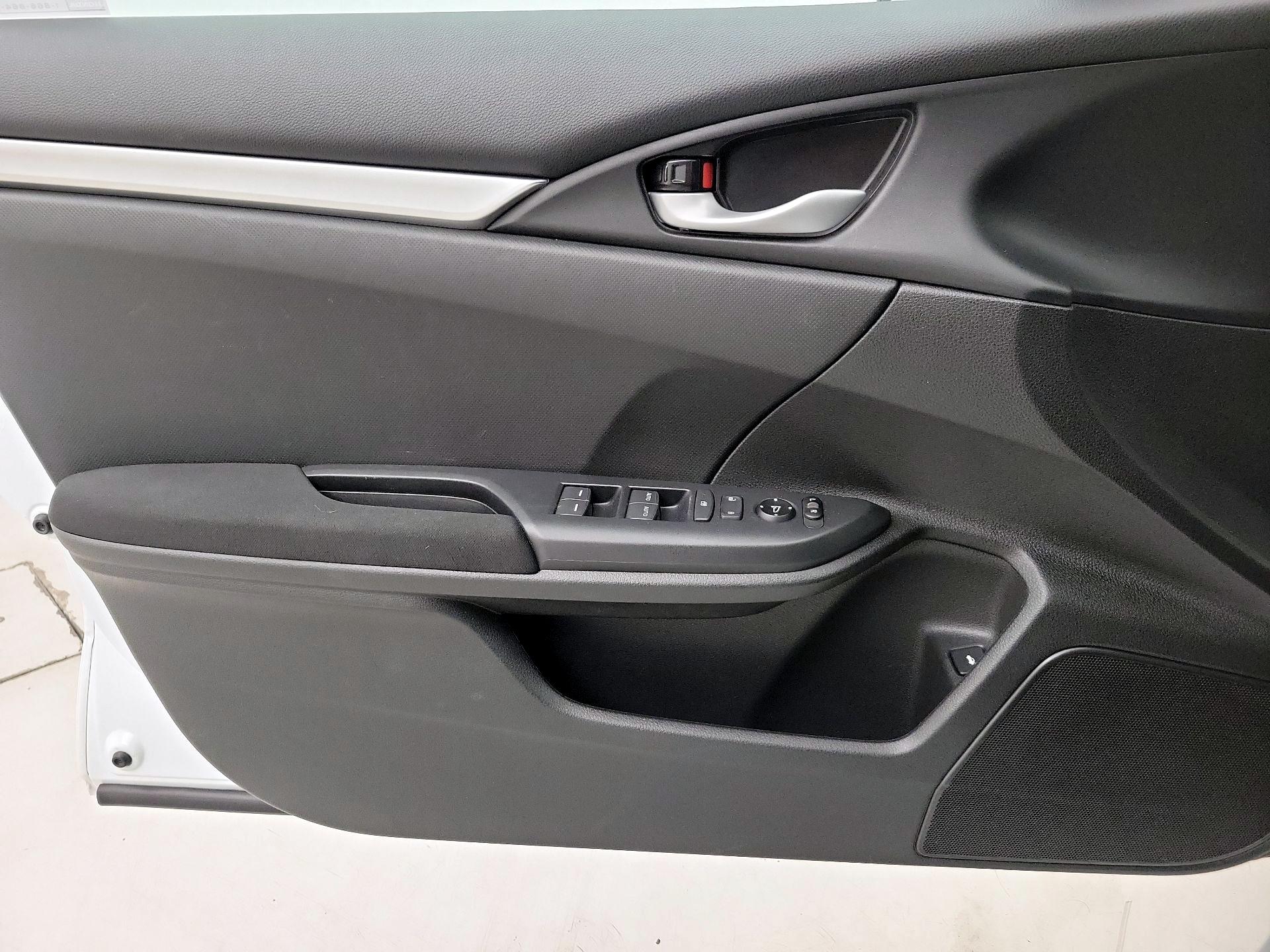 Thumbnail: 2020 Honda Civic - 12