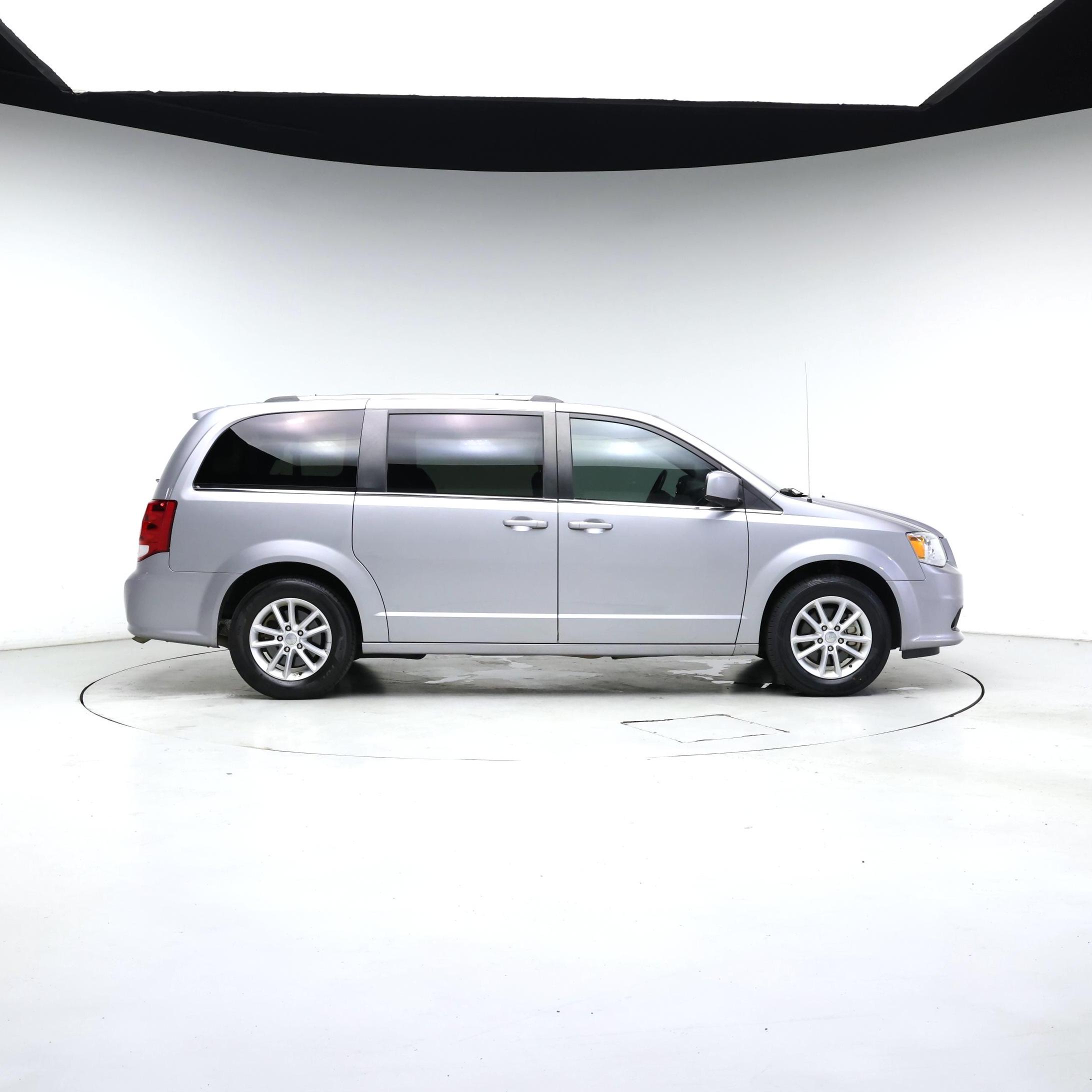 Thumbnail: 2019 Dodge Grand Caravan - 7