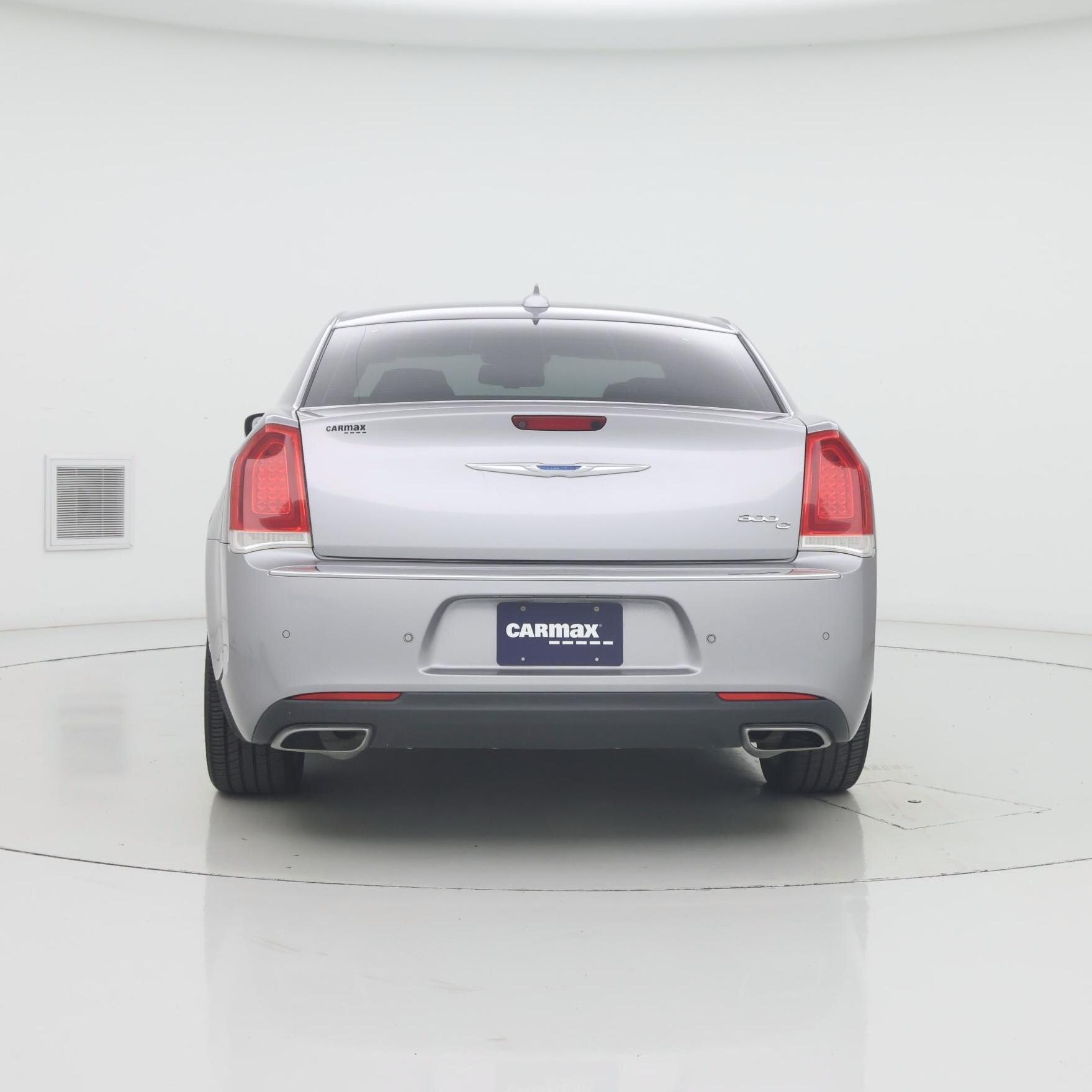 Thumbnail: 2017 Chrysler 300 - 6